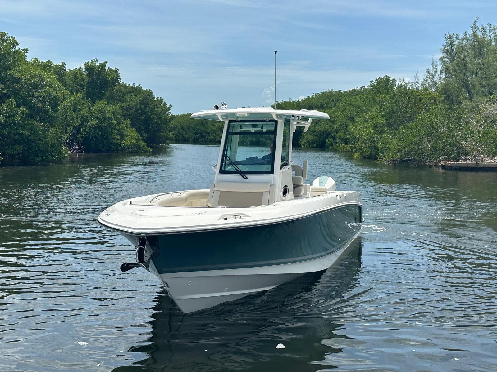 2026 Boston Whaler 280 Outrage for Sale in Key Largo, FL Center Console 3