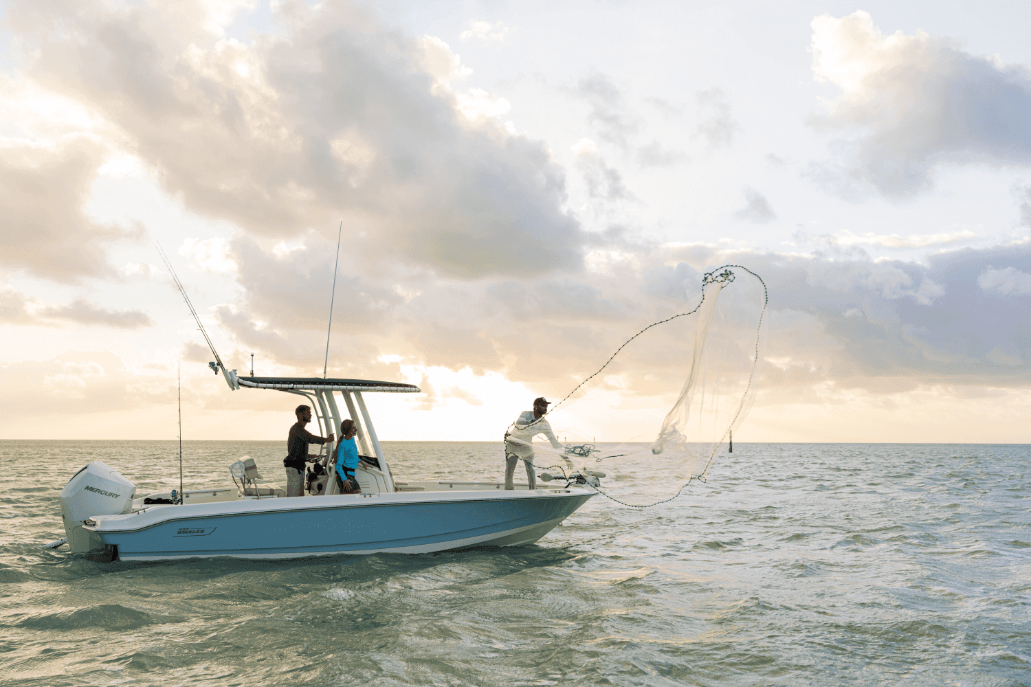 2027 Boston Whaler 220 Dauntless for Sale in Charleston, SC Center Console 4