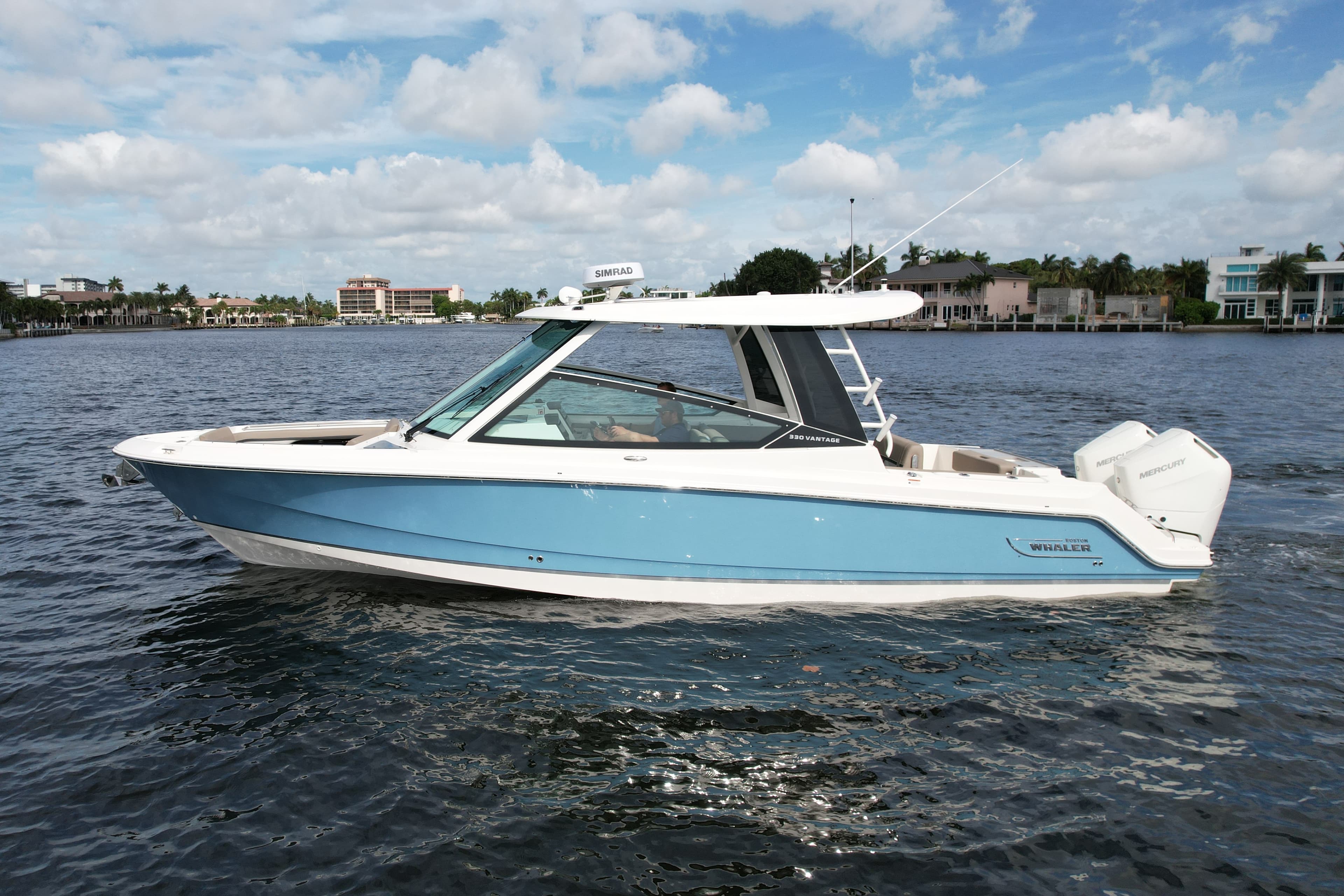 2027 Boston Whaler 330 Vantage for Sale in Pompano Beach, Florida Dual Console 5