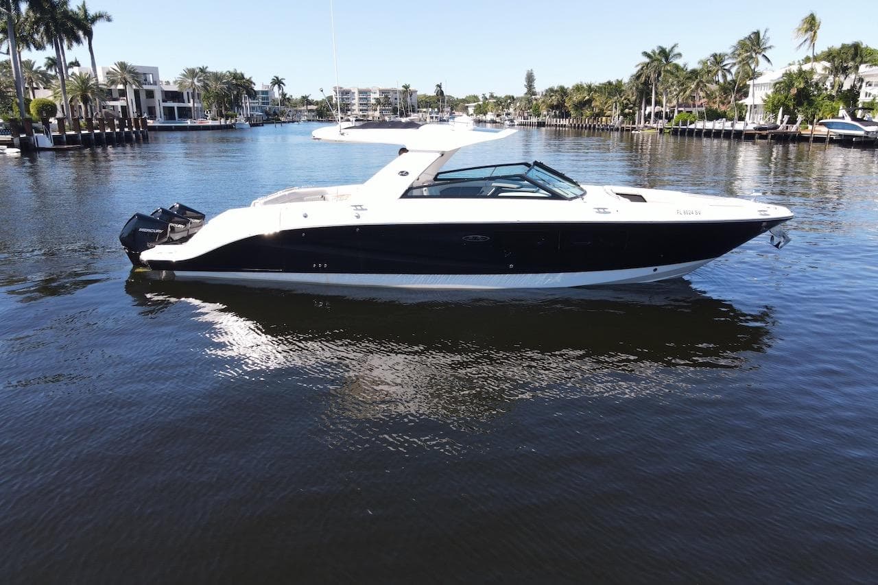 2021 Sea Ray SLX 400 Outboard for Sale in Fort Lauderdale, FL Bowrider 5