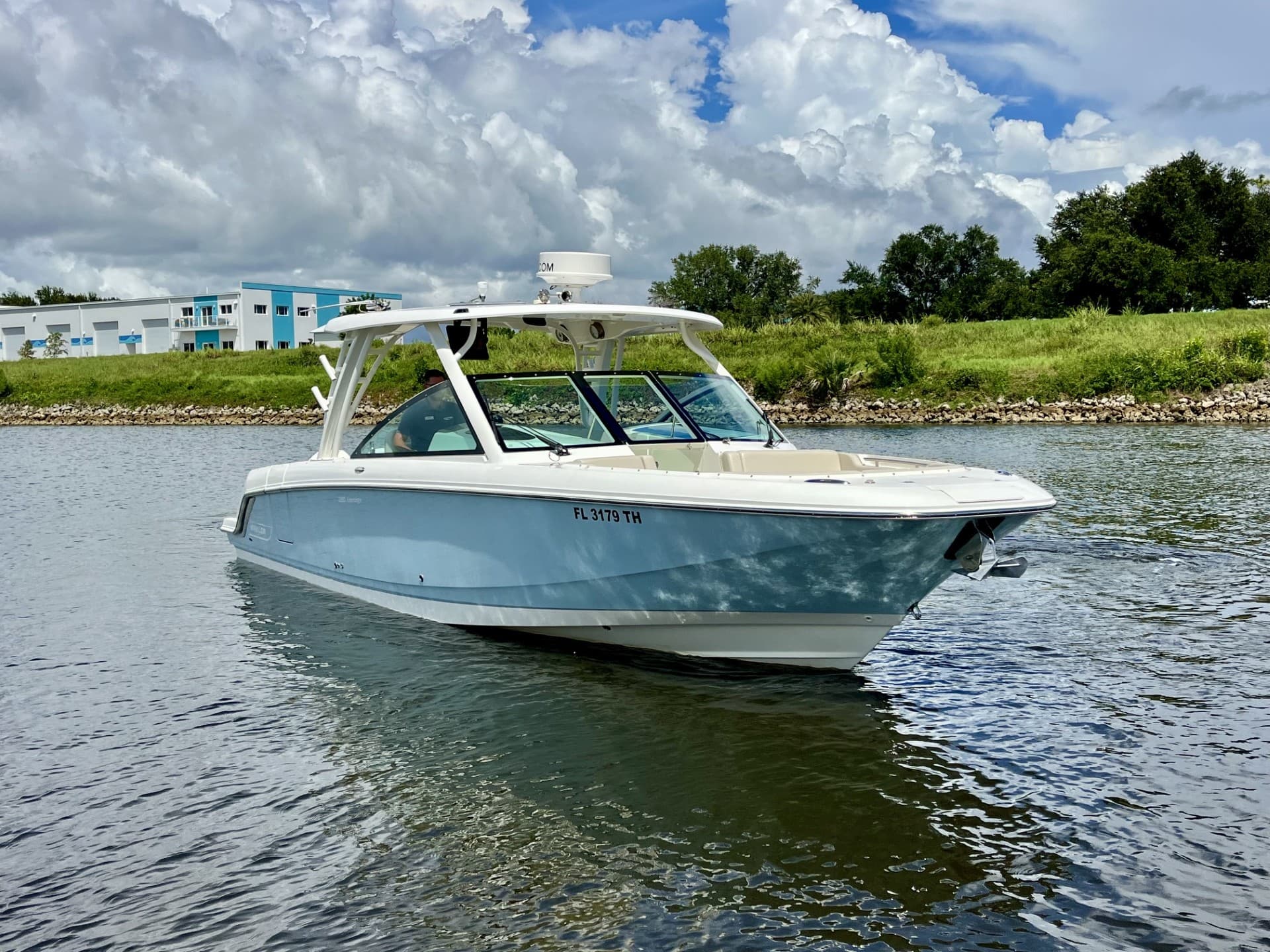 2022 Boston Whaler 320 Vantage for Sale in Venice, Florida Bowrider 3