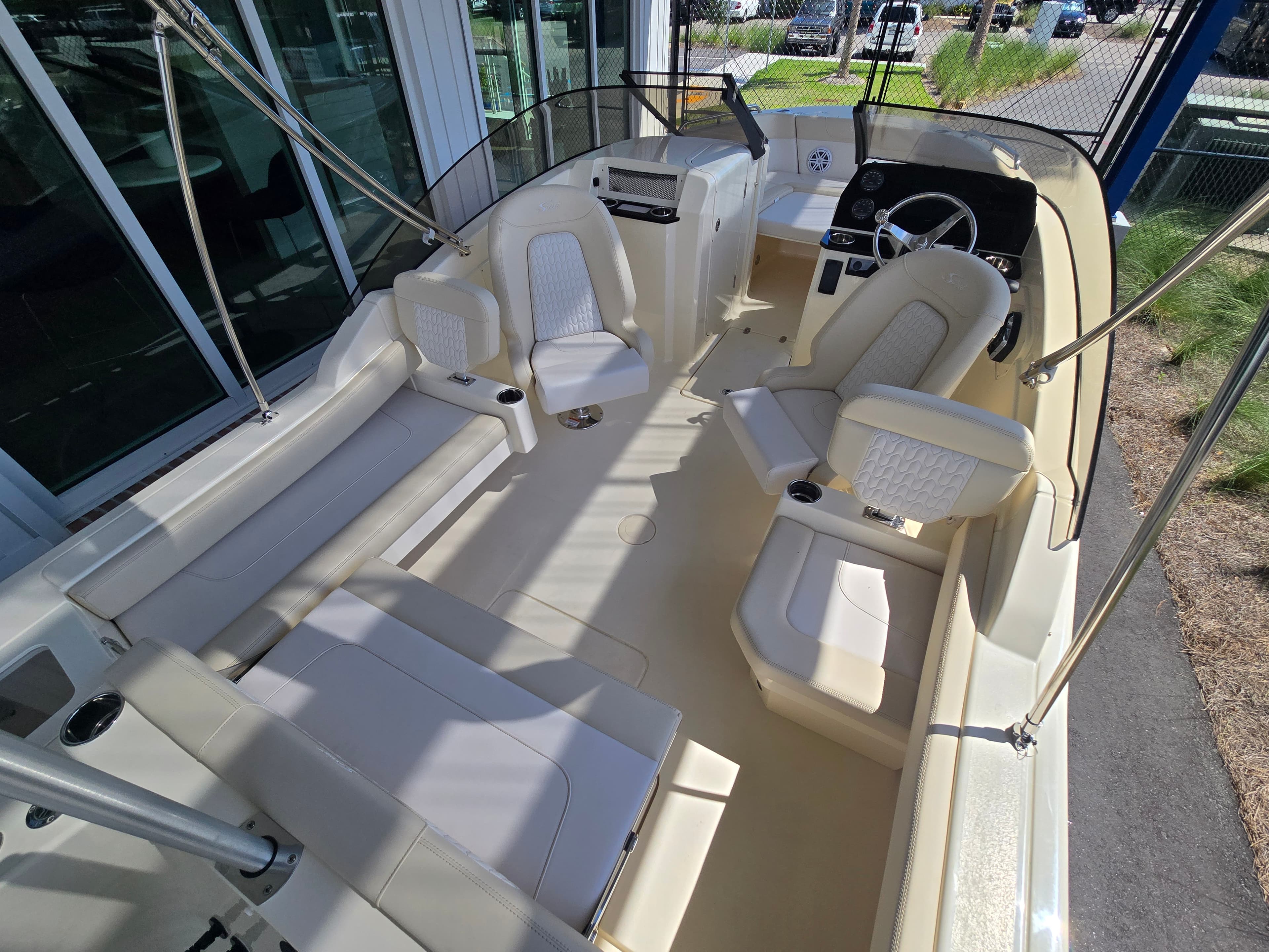 2027 Scout Boats 220 Dorado for Sale in Charleston, SC Dual Console 4