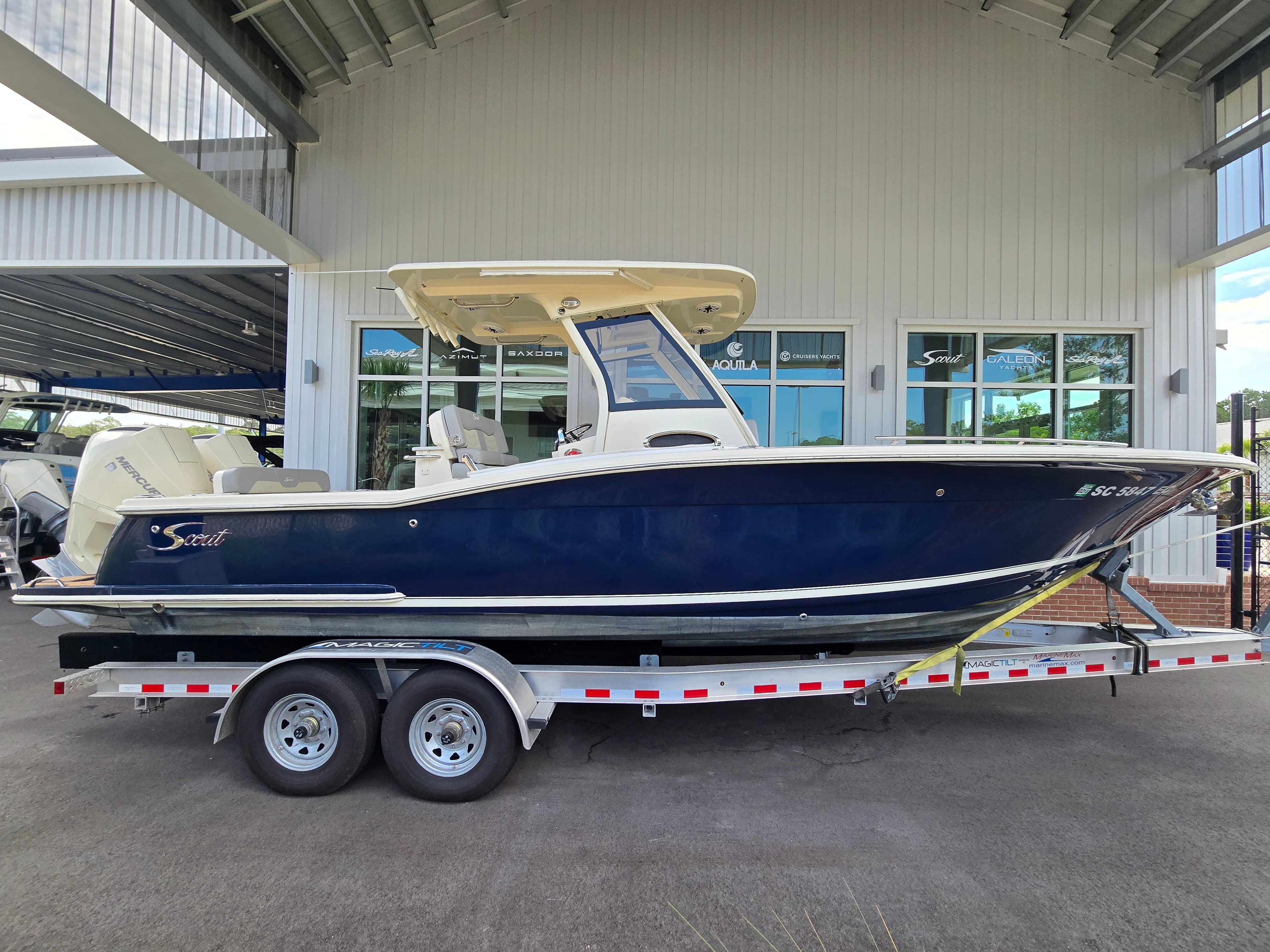 2020 Scout Boats 277 LXF for Sale in Charleston, SC Center Console