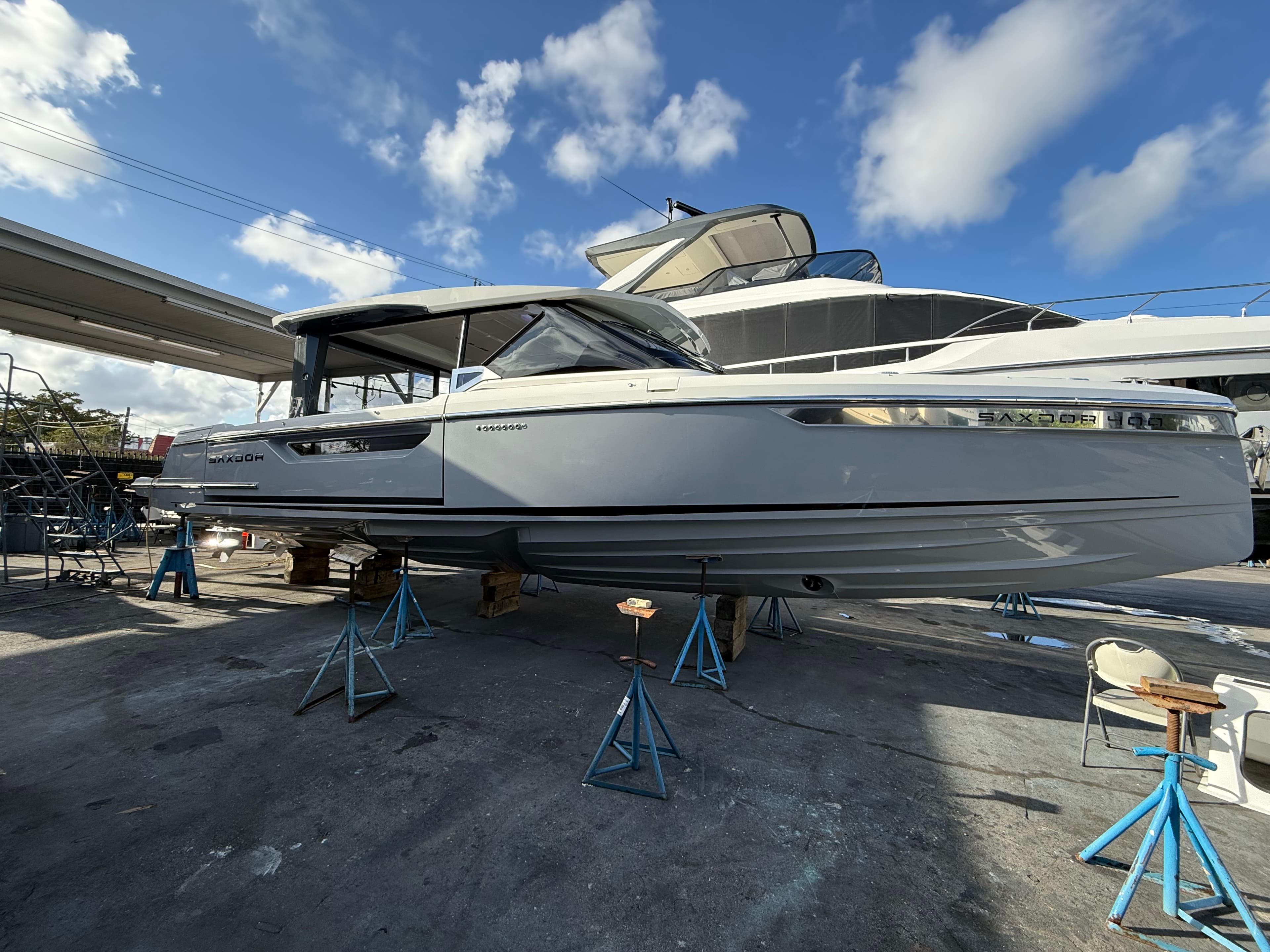 2026 Saxdor 400 GTO for Sale in Sarasota, FL Express Cruiser 3