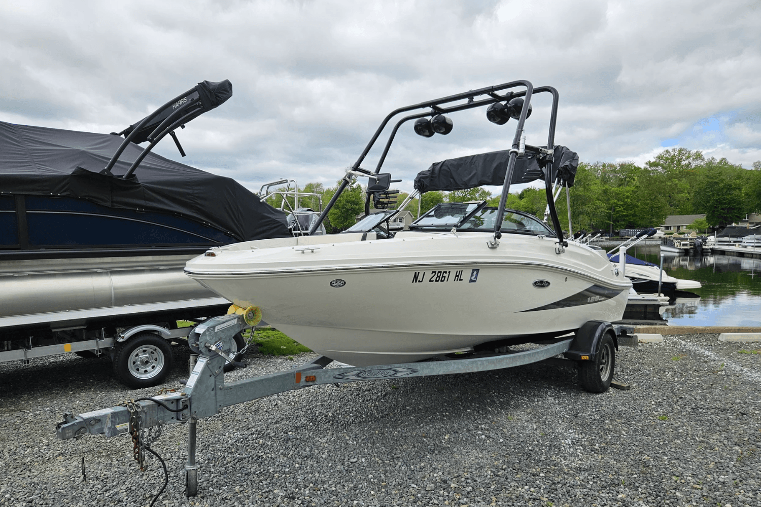 2013 Sea Ray 190 Sport for Sale in Lake Hopatcong, NJ Bowrider 2