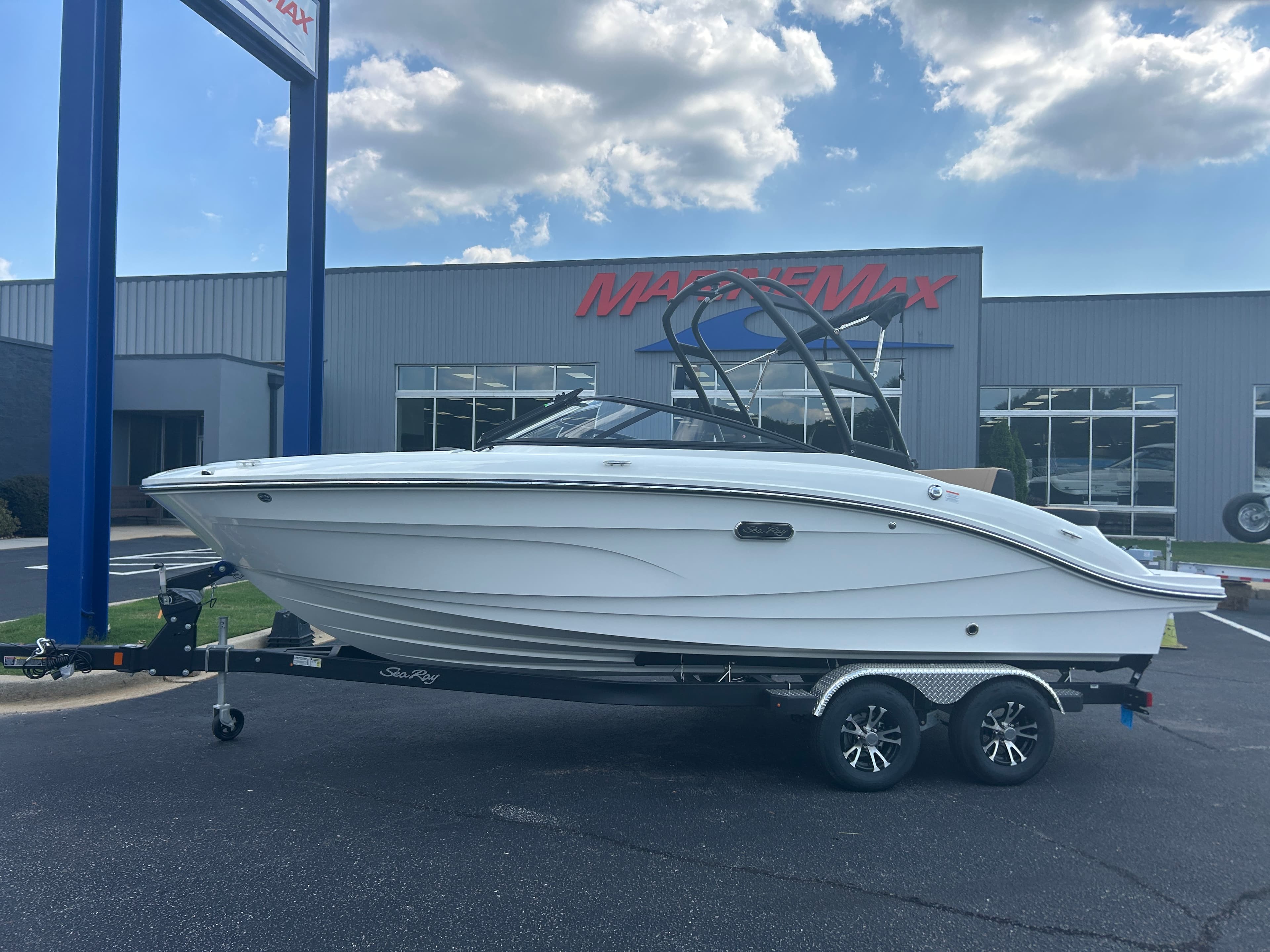 2027 Sea Ray SPX 210 for Sale in Greenville, SC Bowrider 2