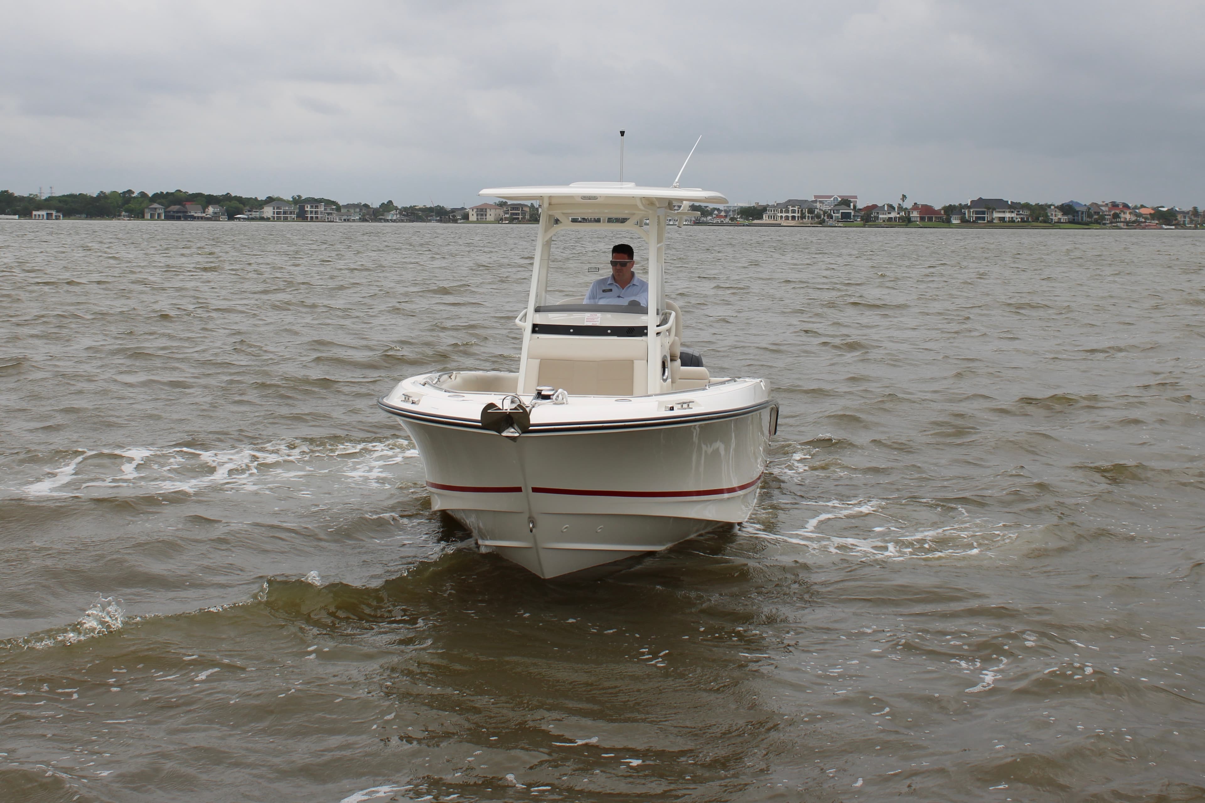2026 Boston Whaler 230 Outrage for Sale in Seabrook, TX Center Console 4