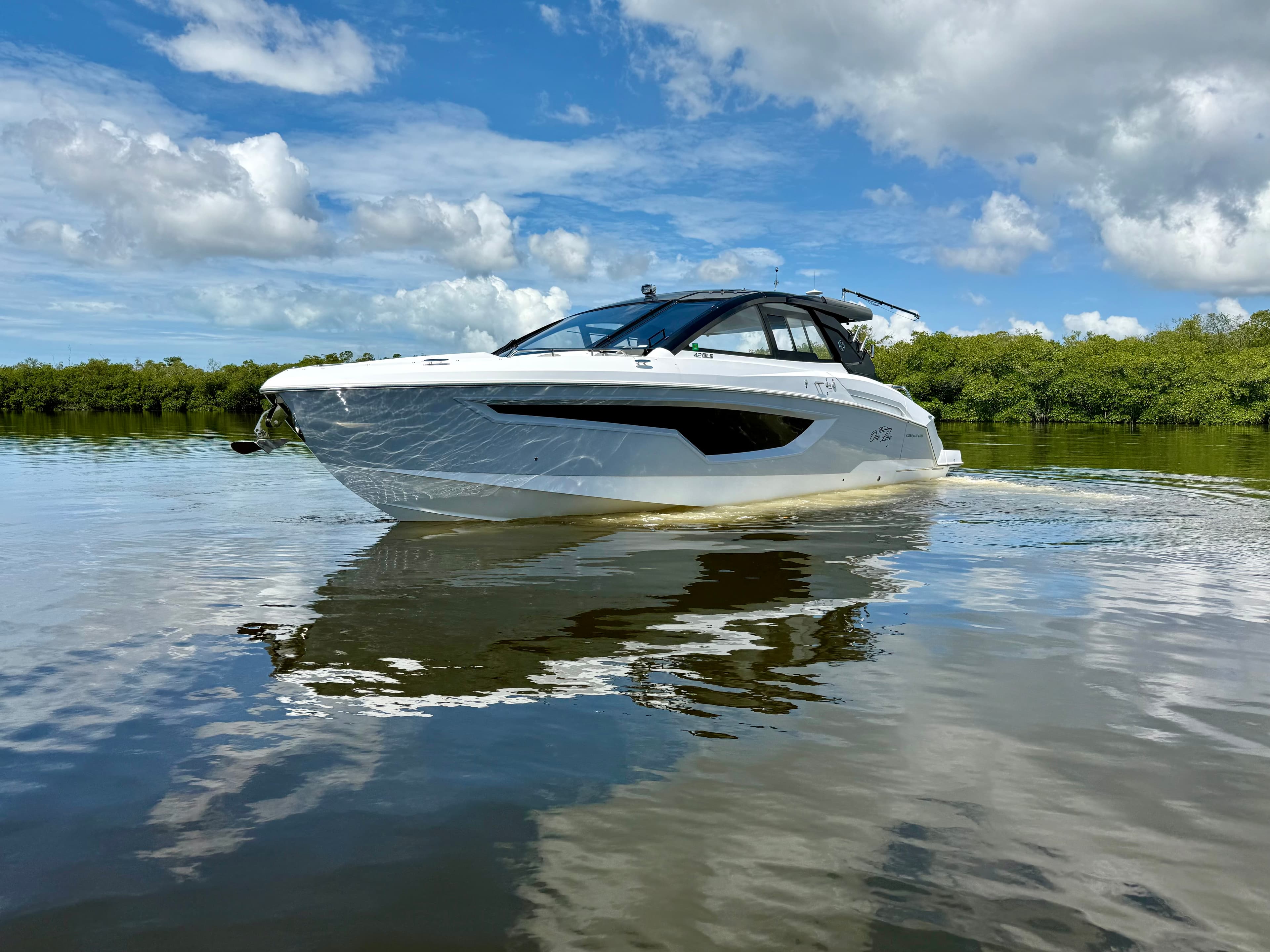 2024 Cruisers Yachts 42 GLS OB for Sale in Fort Myers, FL Bowrider 2