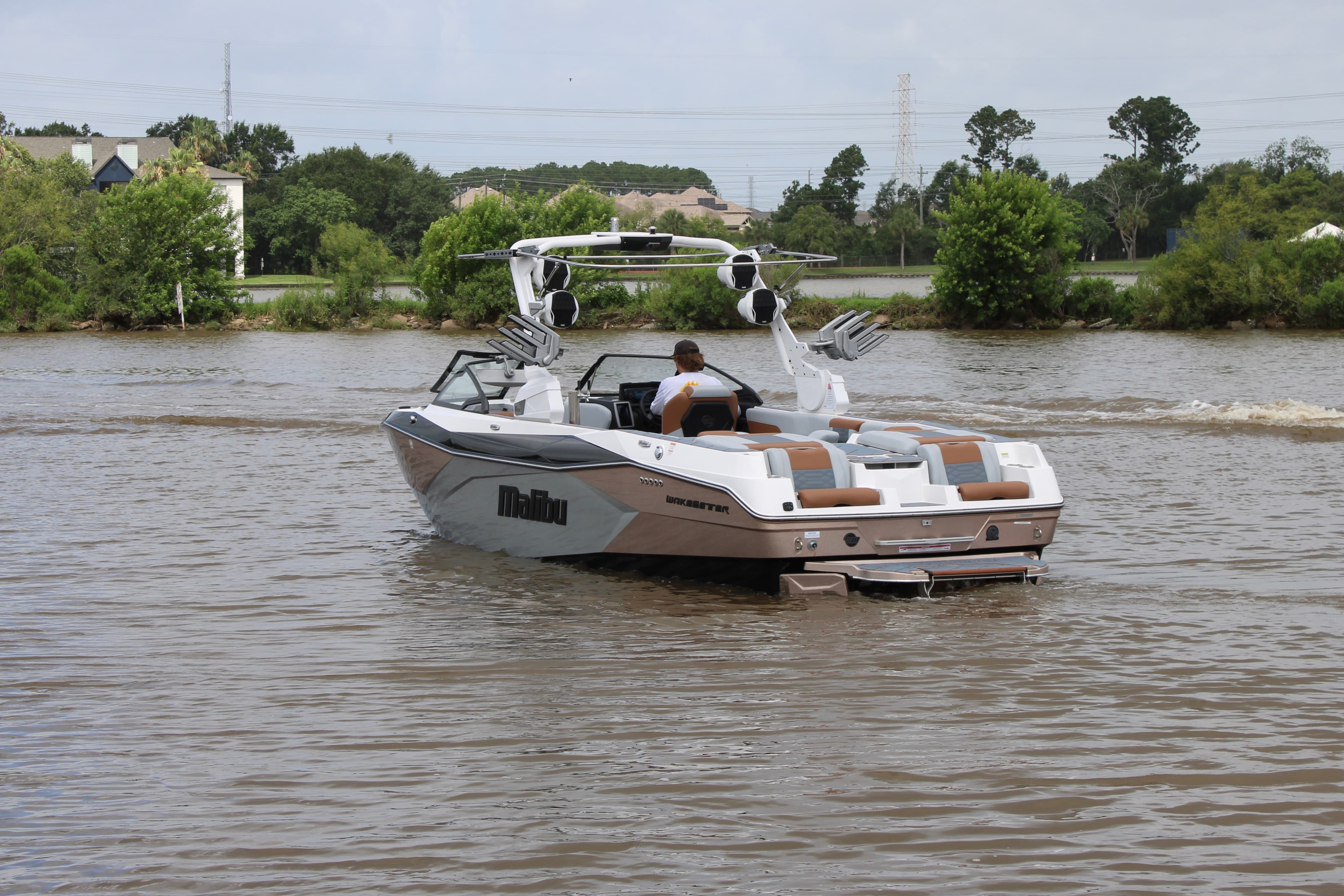 2024 Malibu Boats 26 LSV for Sale in Seabrook, TX Ski Boat 2
