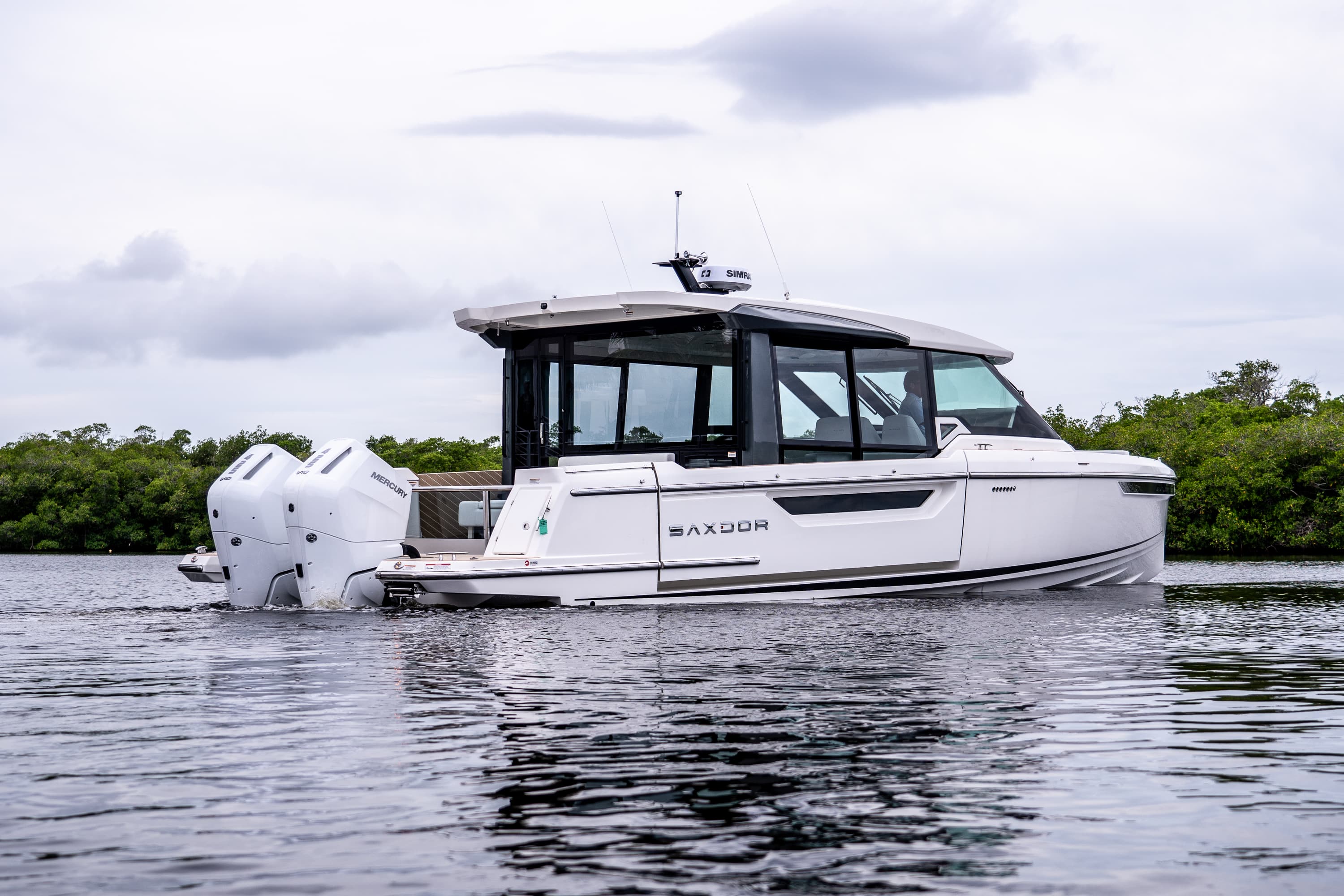 2027 Saxdor 400 GTC for Sale in Fort Myers, FL Motor Yacht 3