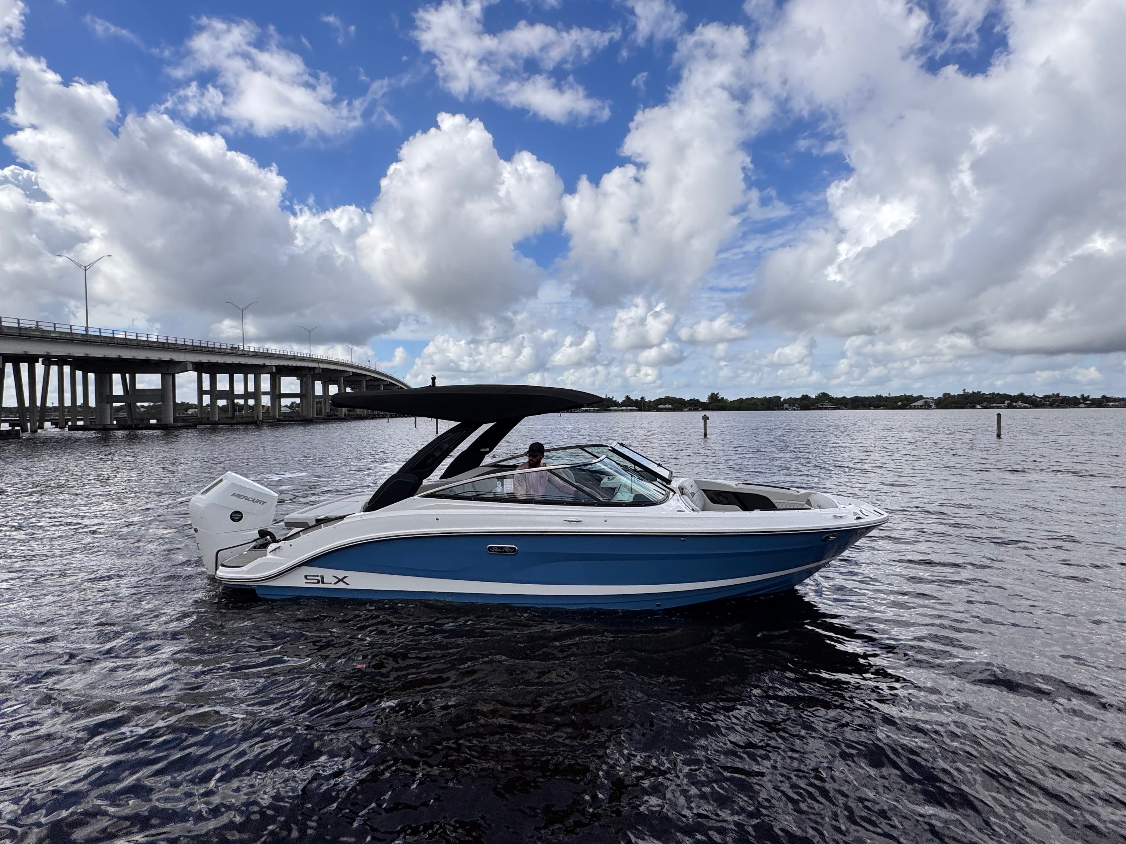 2026 Sea Ray SLX 260 Outboard for Sale in Stuart, Florida Bowrider 4