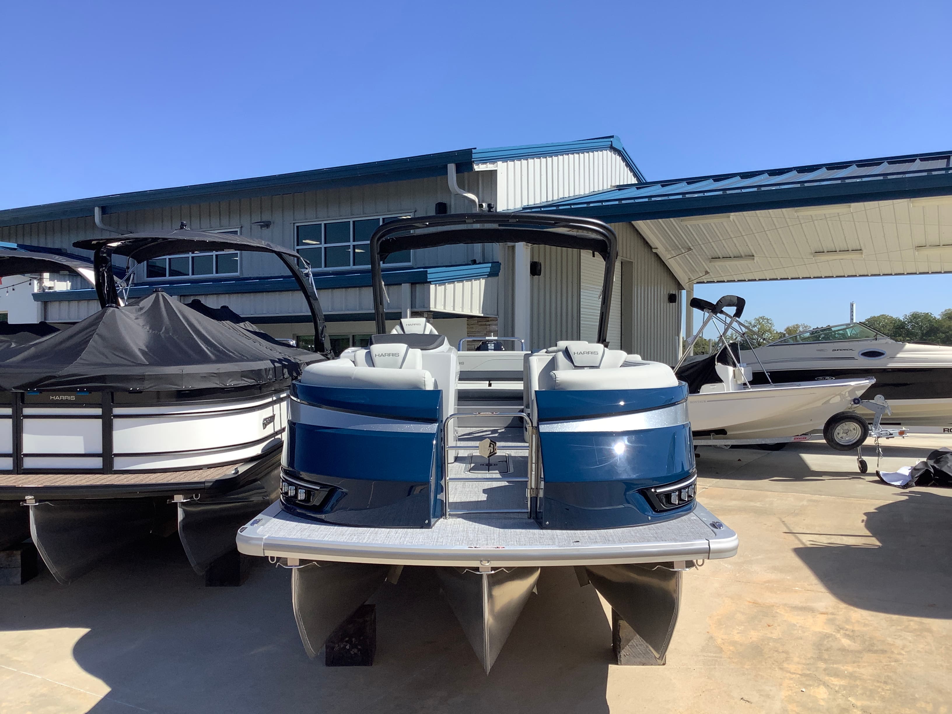 2026 Harris 230 Grand Mariner for Sale in Monkey Island, OK Pontoon Boats 3