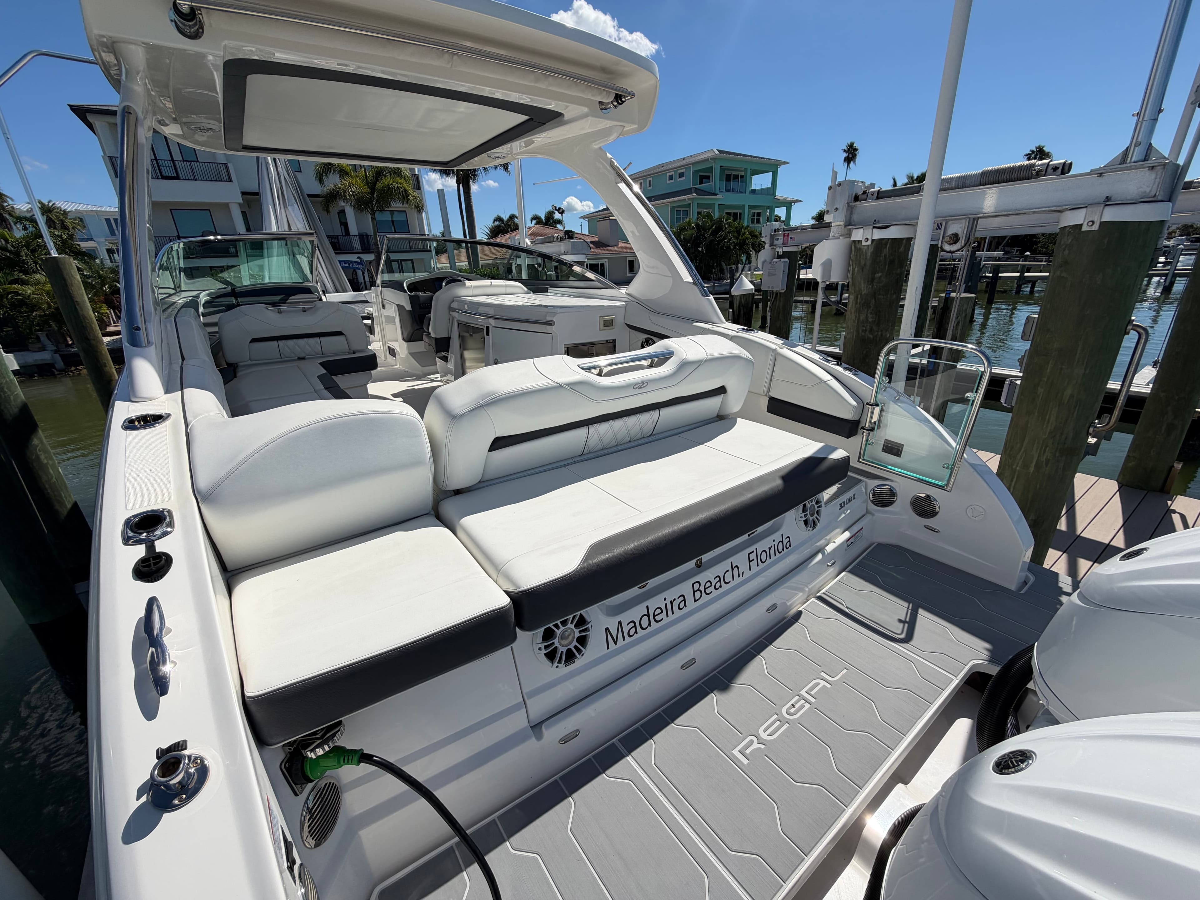 2023 Regal 33 OBX for Sale in Maderia Beach, FL Bowrider 2
