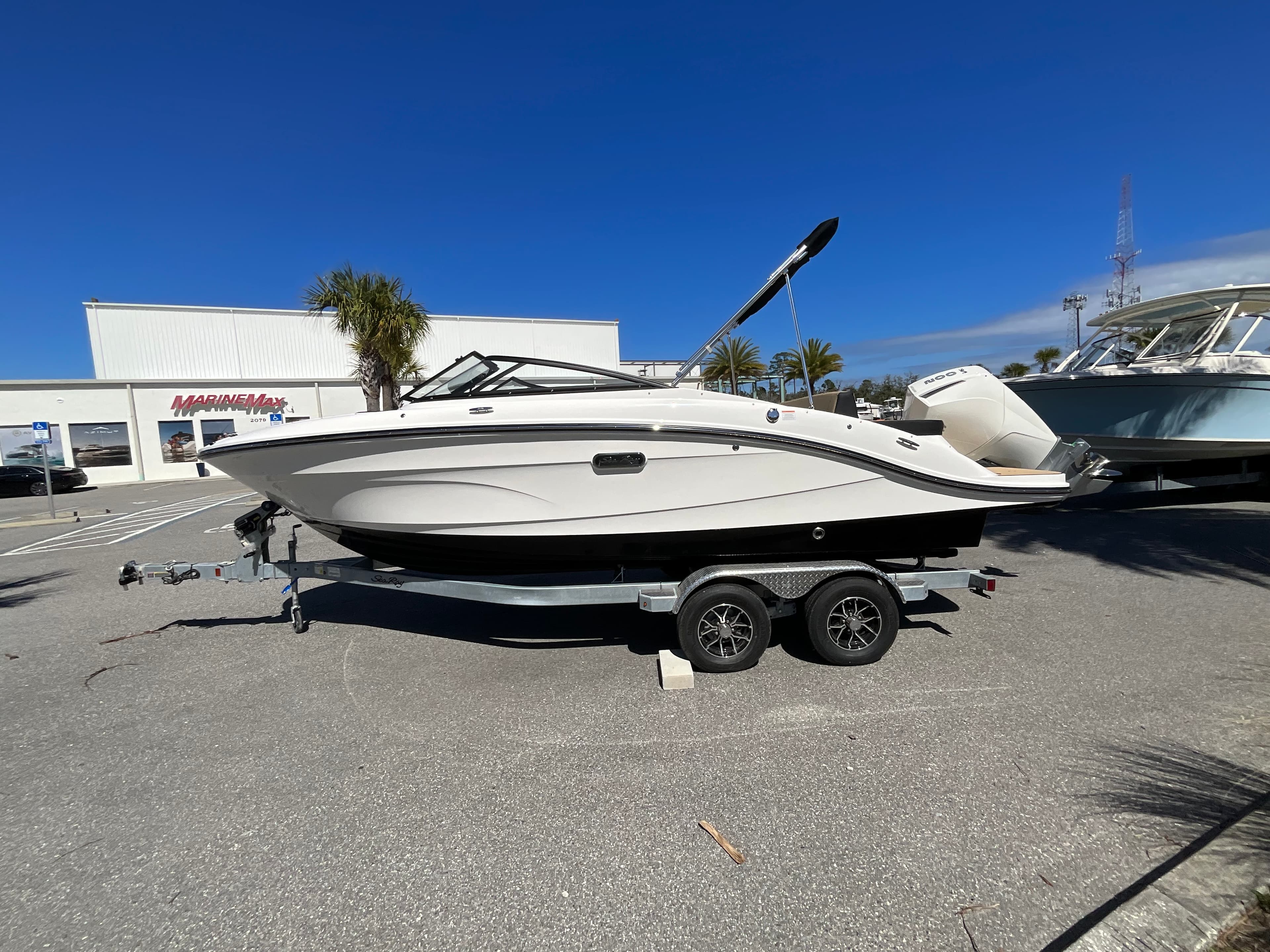 2026 Sea Ray SPX 210 Outboard for Sale in Jacksonville Beach, Florida Bowrider 4