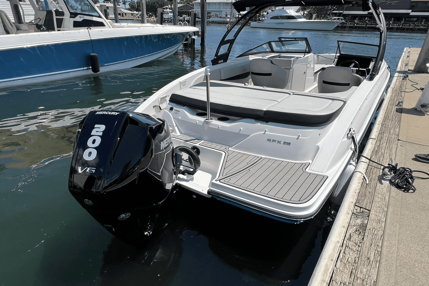 2023 Sea Ray SPX 210 Outboard for Sale in Stuart, Florida Bowrider 3