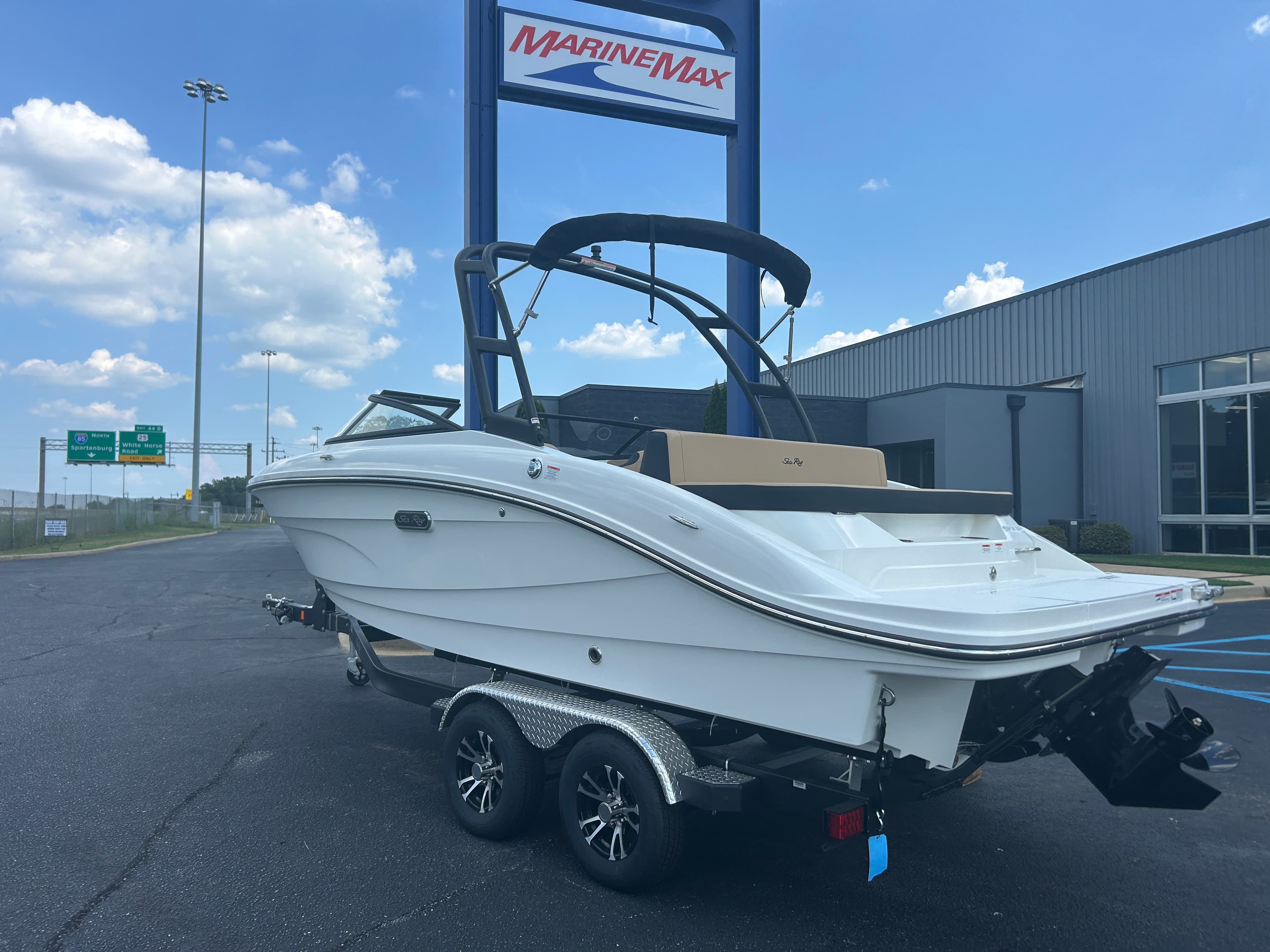 2027 Sea Ray SPX 210 for Sale in Greenville, SC Bowrider 3