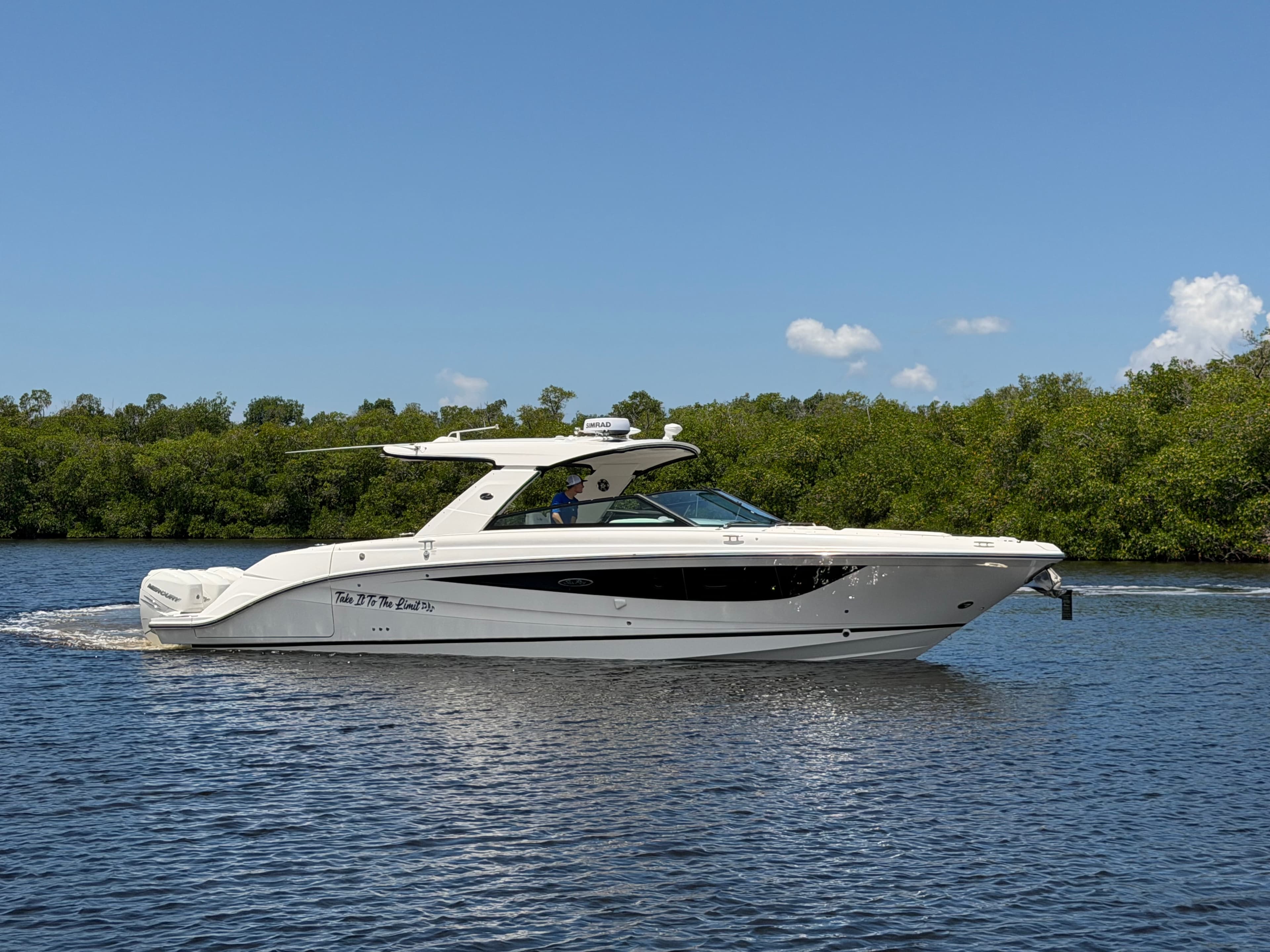2020 Sea Ray SLX 400 Outboard for Sale in Fort Myers, FL Bowrider 3