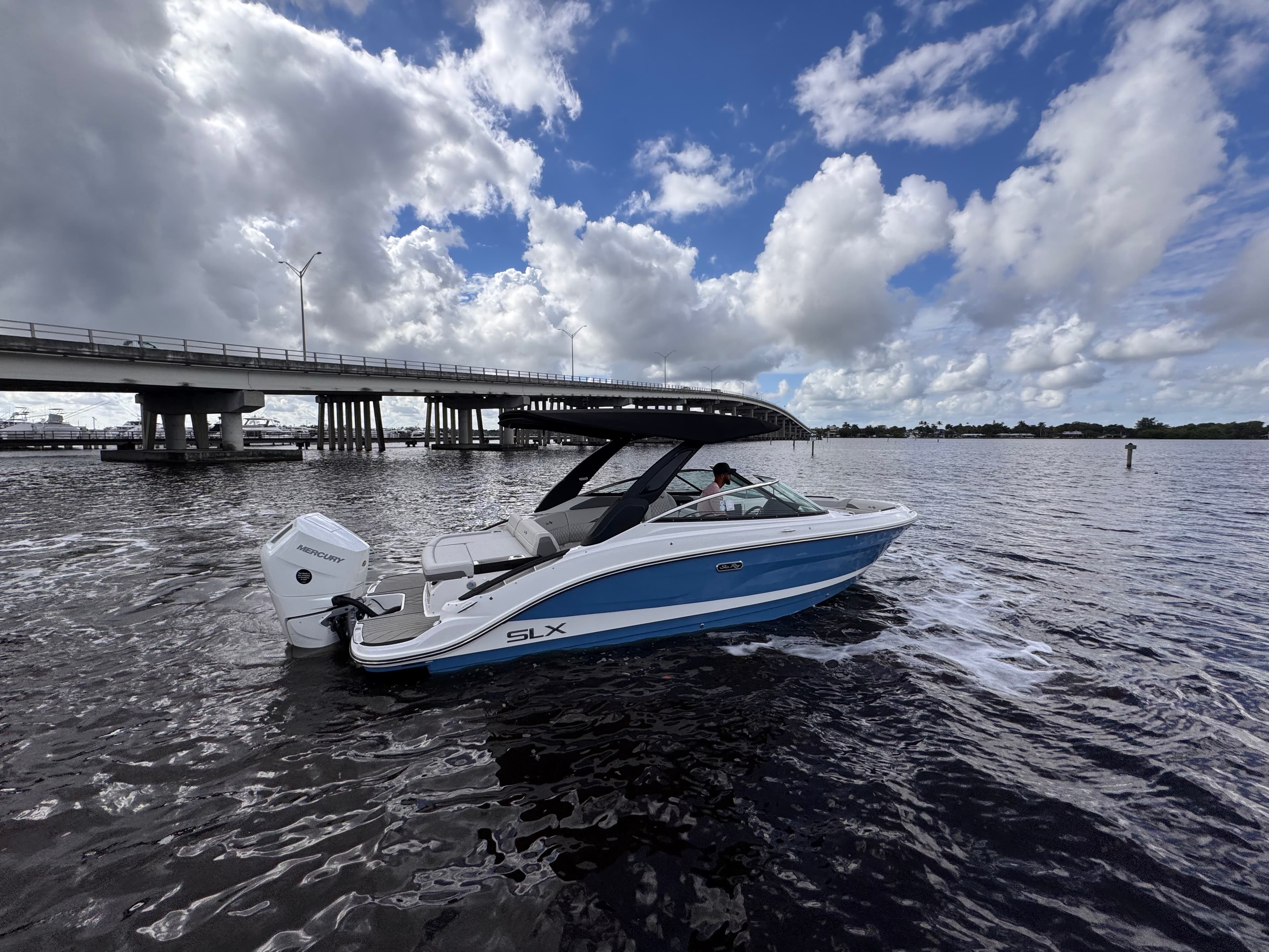 2026 Sea Ray SLX 260 Outboard for Sale in Stuart, Florida Bowrider 5
