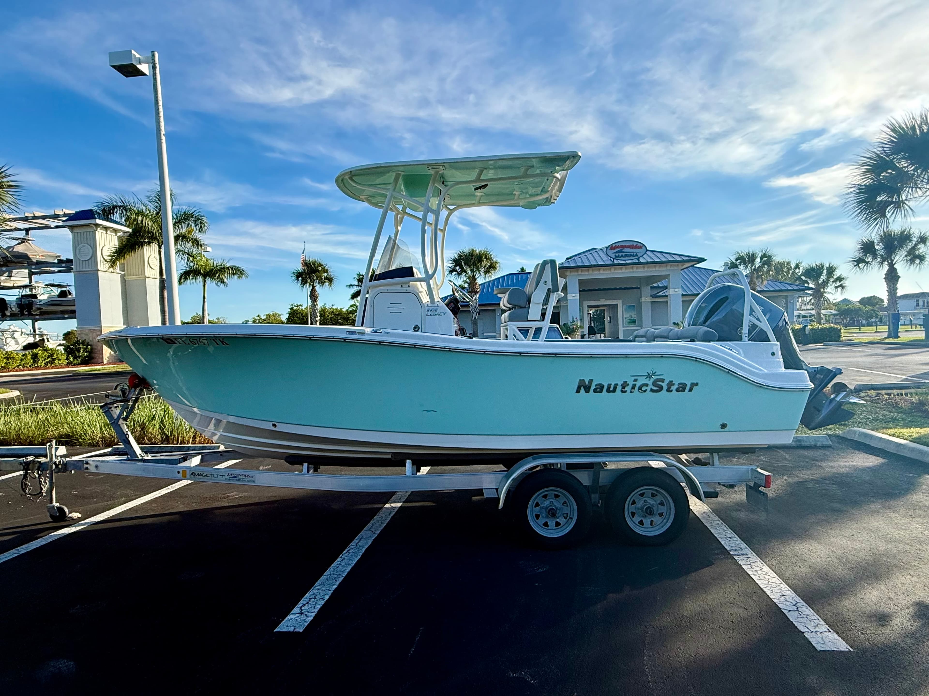 2023 NauticStar Boats 2102 Legacy for Sale in Fort Myers, FL Center Console 3