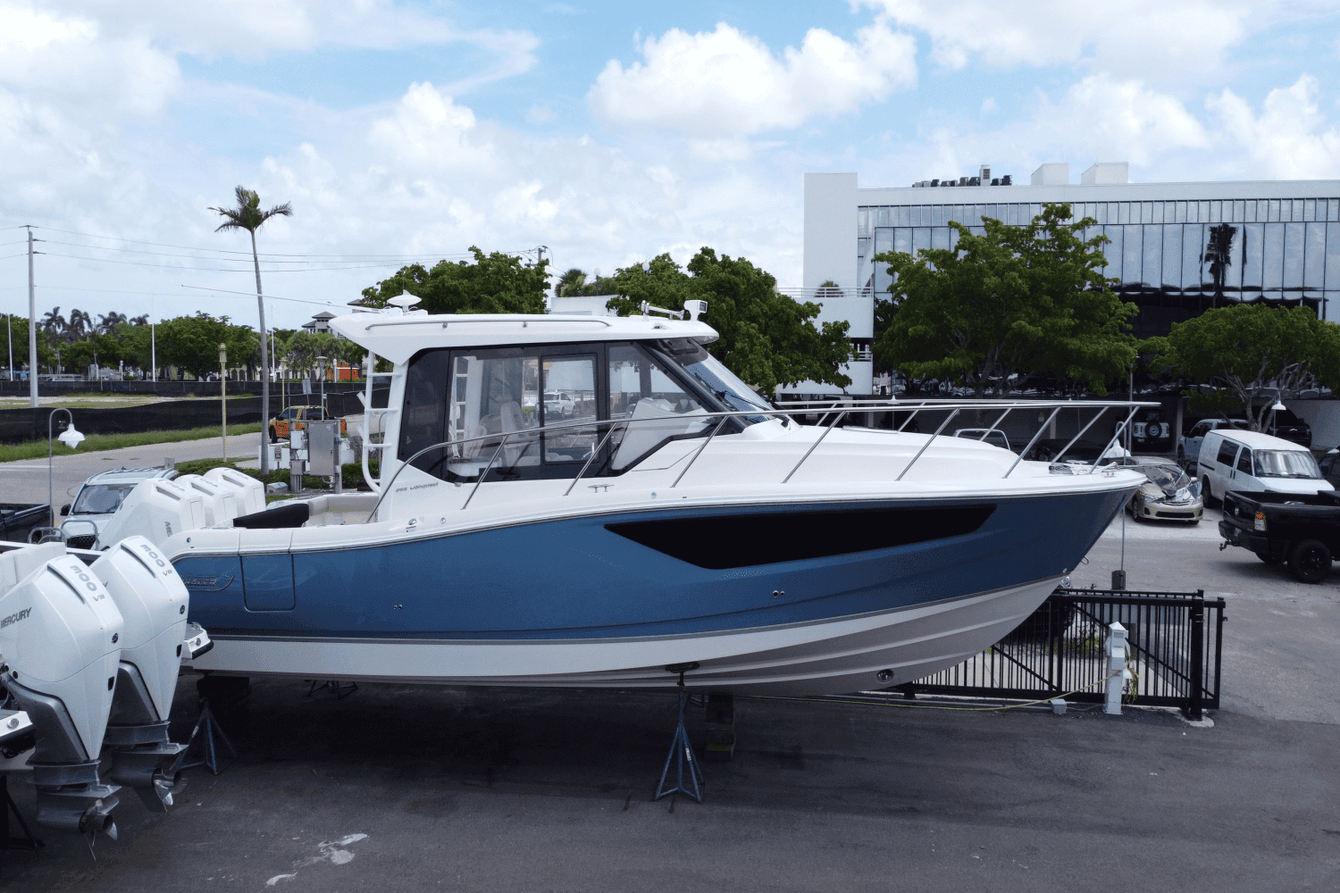 2025 Boston Whaler 365 Conquest for Sale in Naples, Florida Freshwater Fishing 2
