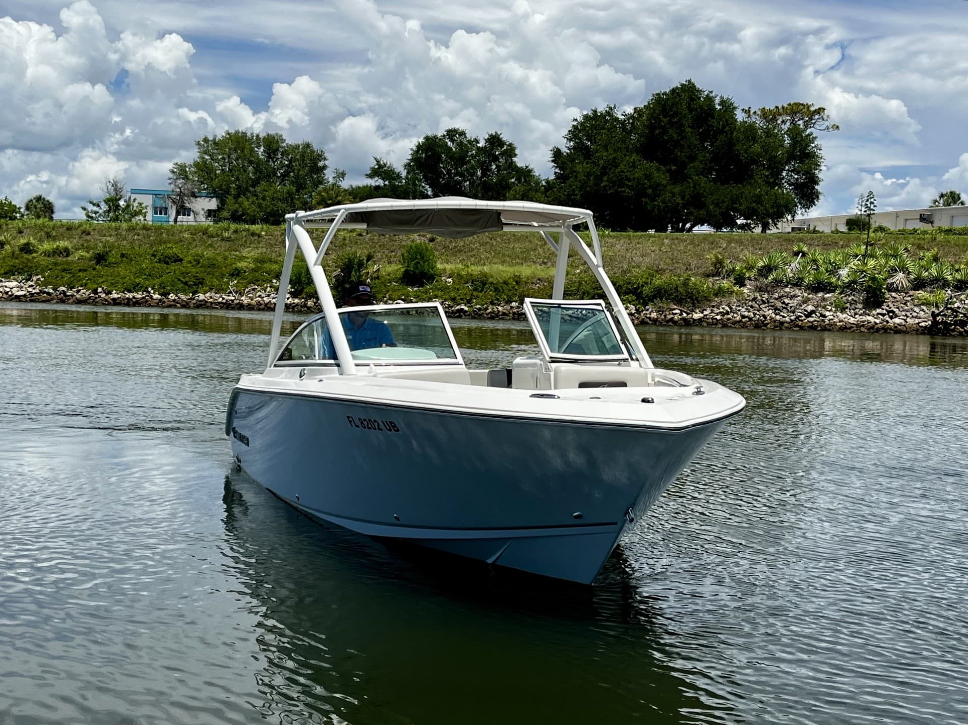 2024 Sailfish 226 DC for Sale in Venice, Florida Dual Console 5