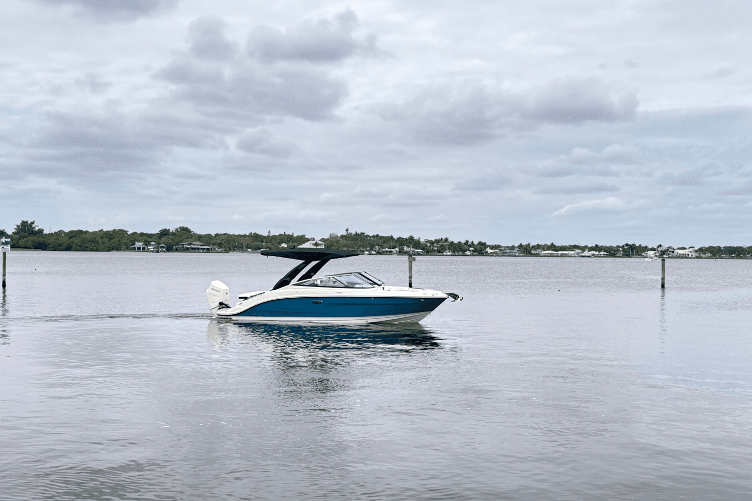 2026 Sea Ray SLX 260 Outboard for Sale in Stuart, Florida Bowrider 4