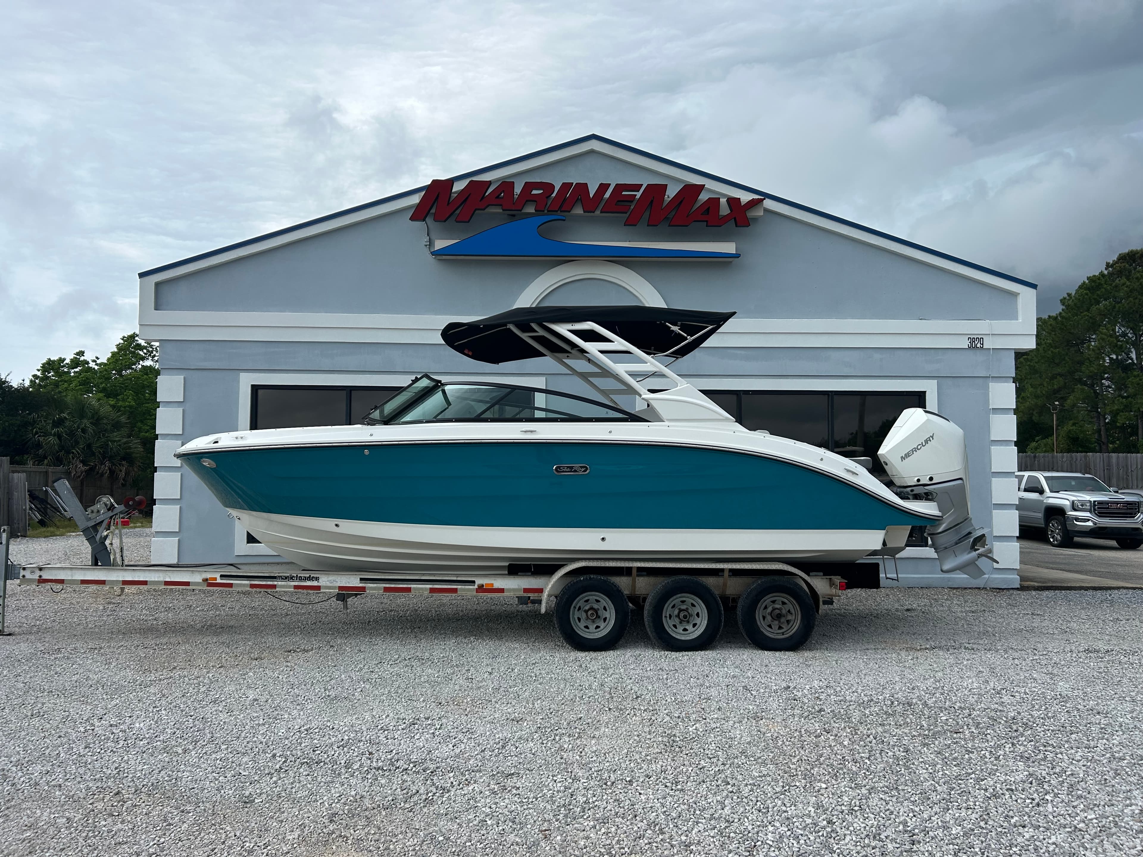 2026 Sea Ray SDX 250 Outboard for Sale in Gulf Shores, AL Bowrider 2