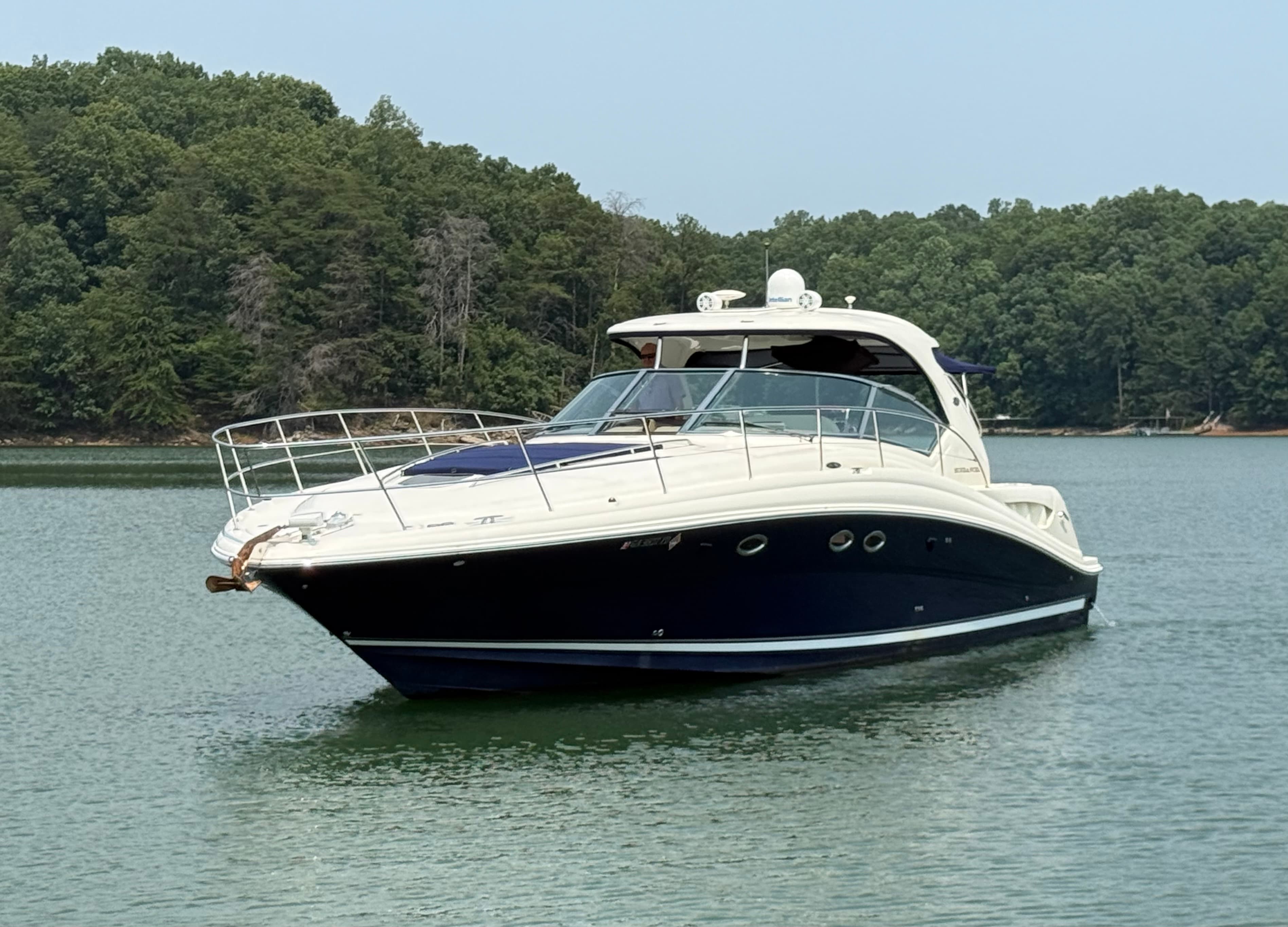 2004 Sea Ray 420 Sundancer for Sale in Cumming, GA Motor Yacht 2