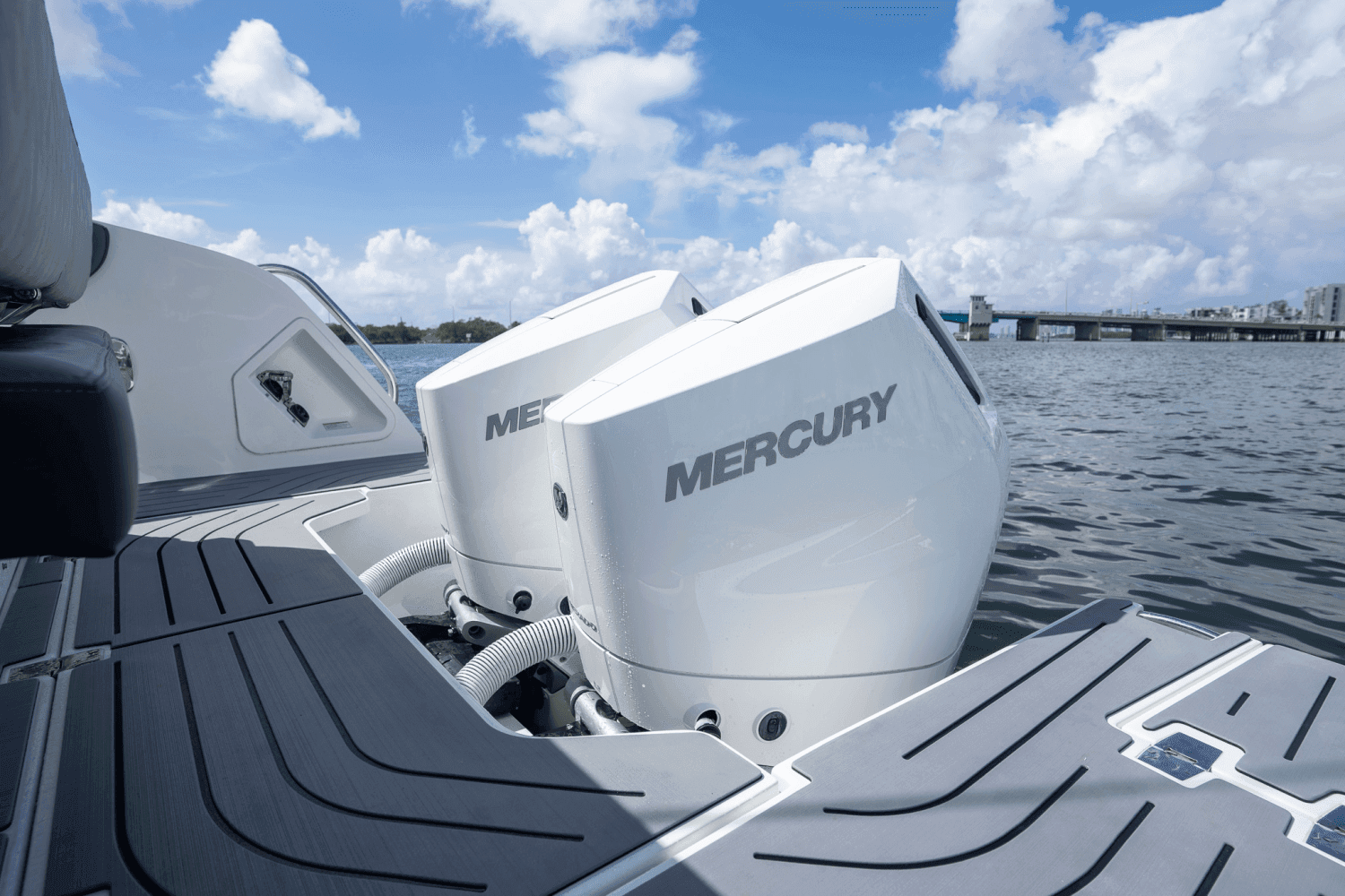 2024 Galeon Yachts 325 GTO for Sale in Miami, FL Bowrider 3