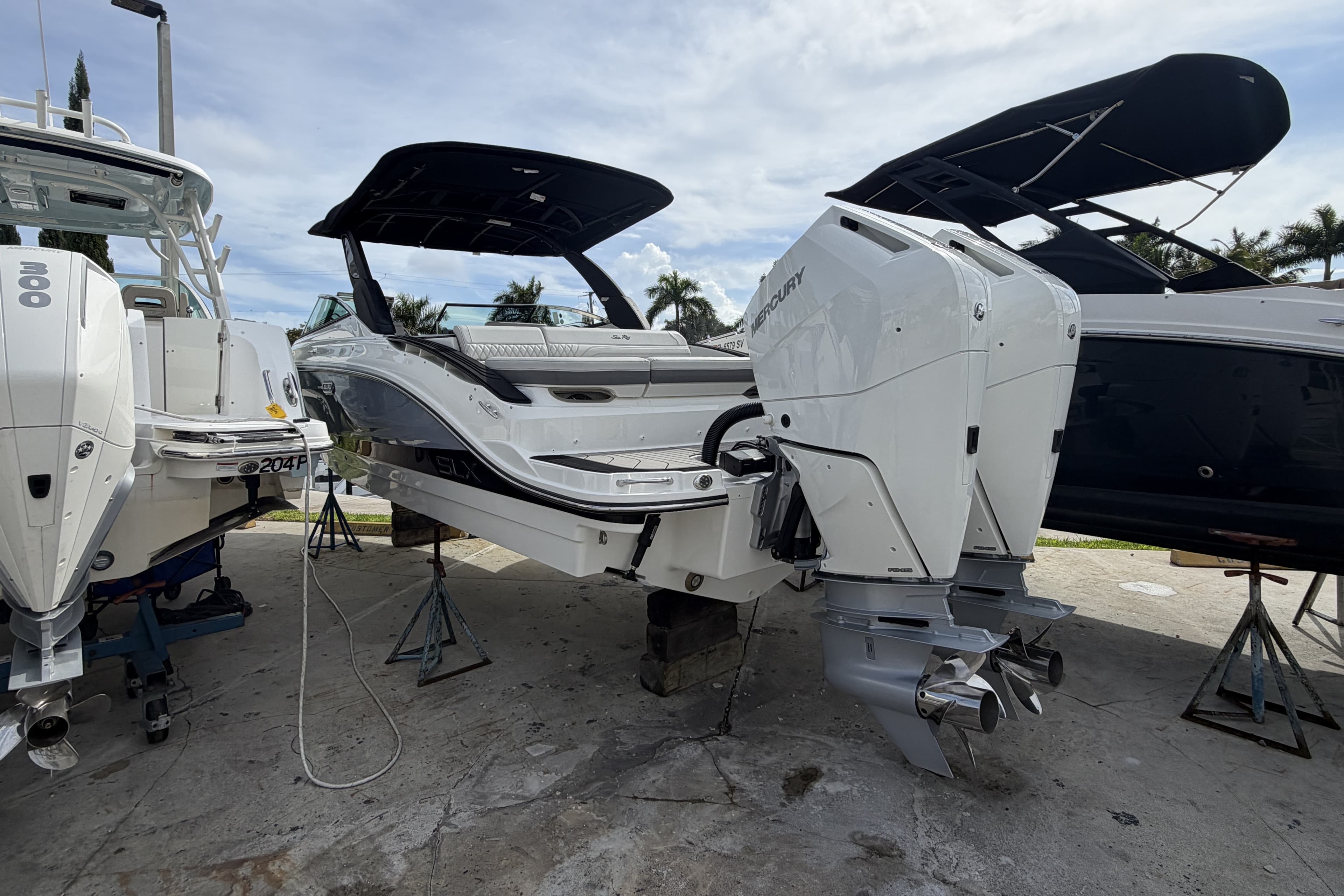 2026 Sea Ray SLX 280 Outboard for Sale in Pompano Beach, Florida Bowrider 4
