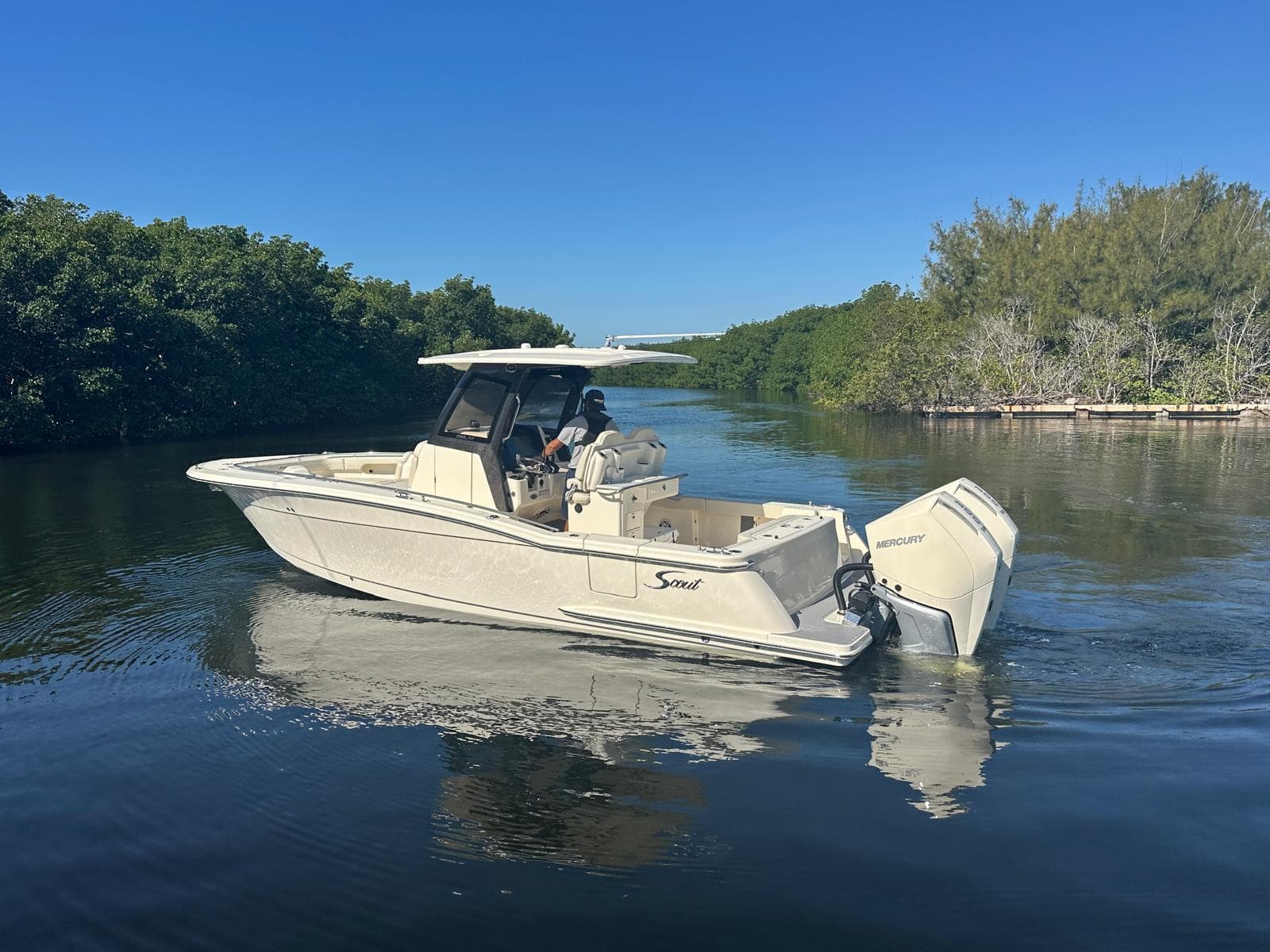 2026 Scout Boats 288 LXF for Sale in Key Largo, FL Center Console 3