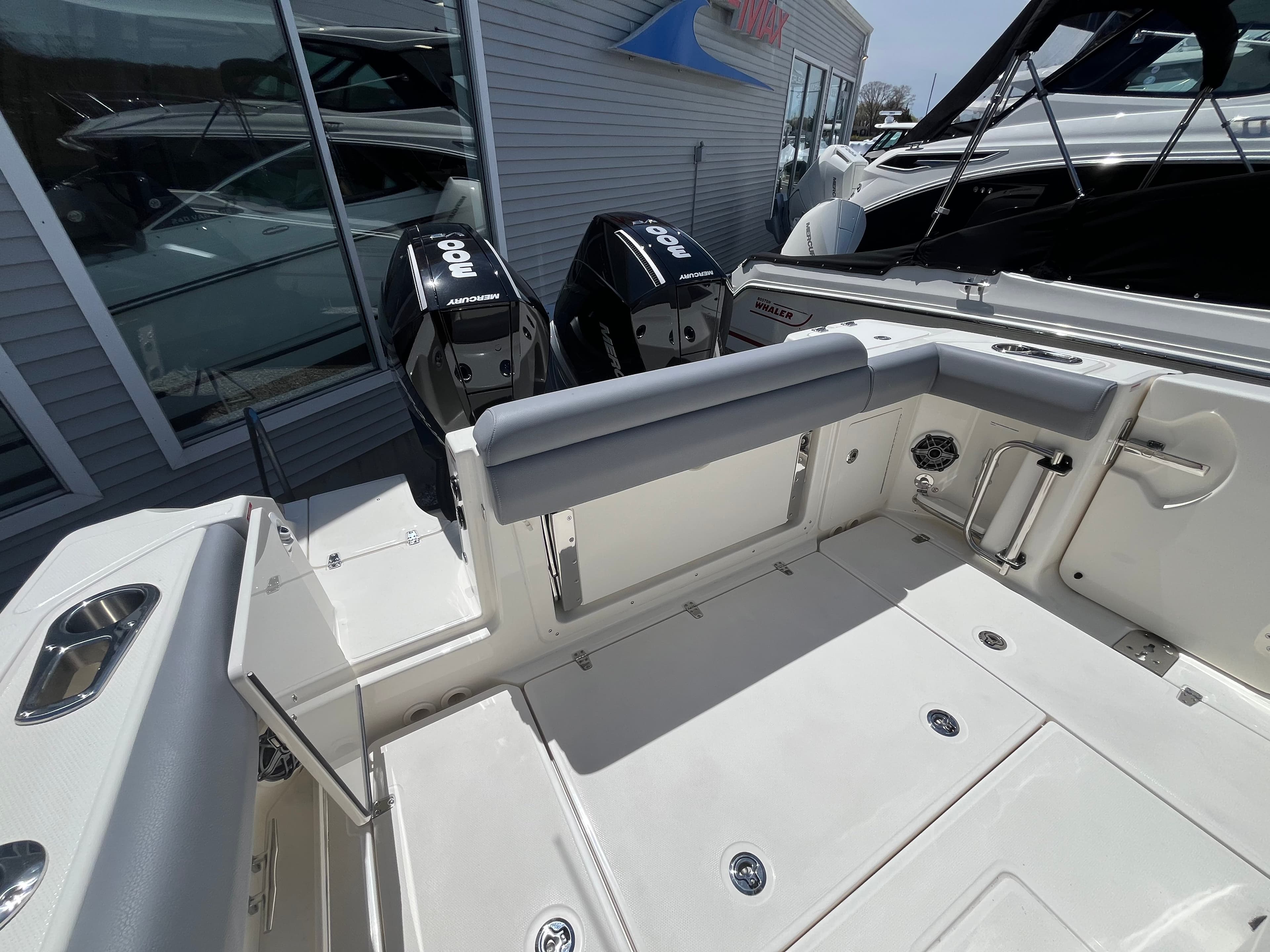 2026 Boston Whaler 280 Outrage for Sale in Westbrook, Connecticut Center Console 4