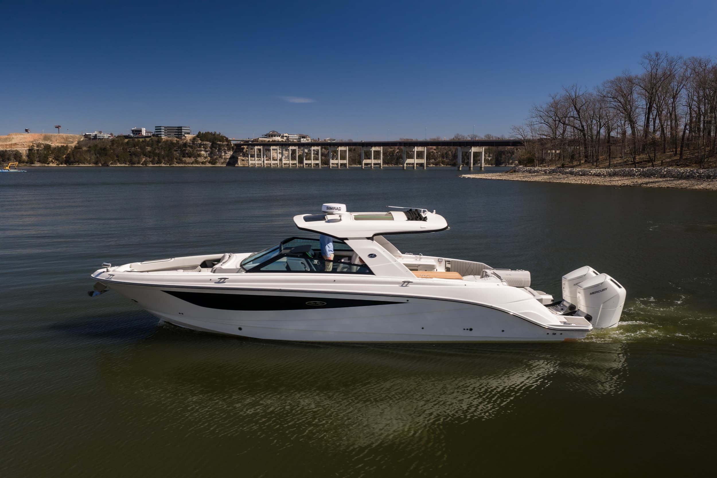 2026 Sea Ray SLX 400 Outboard for Sale in Lake Ozark, MO Bowrider 4