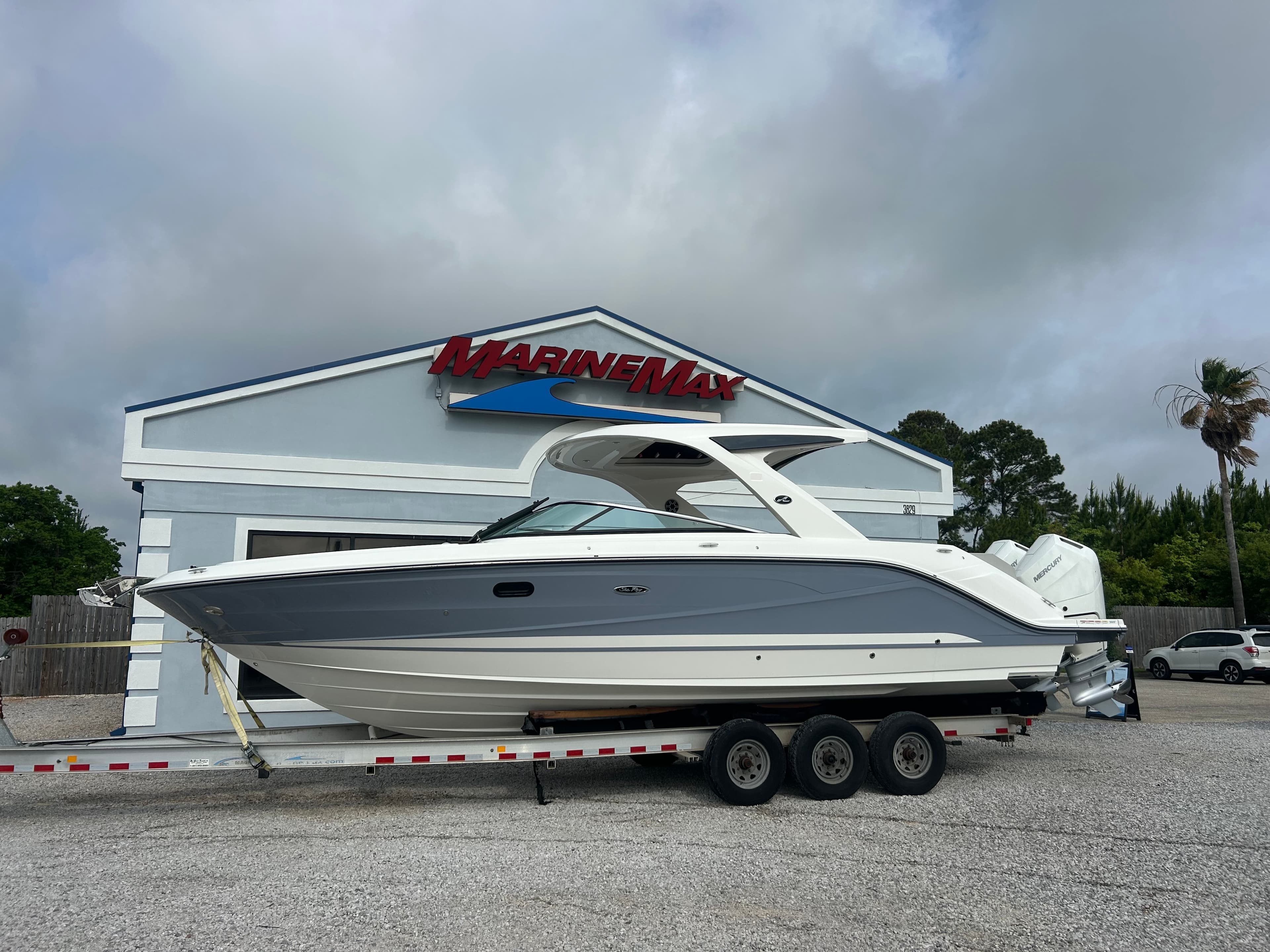2026 Sea Ray SLX 310 Outboard for Sale in Gulf Shores, AL Bowrider 4