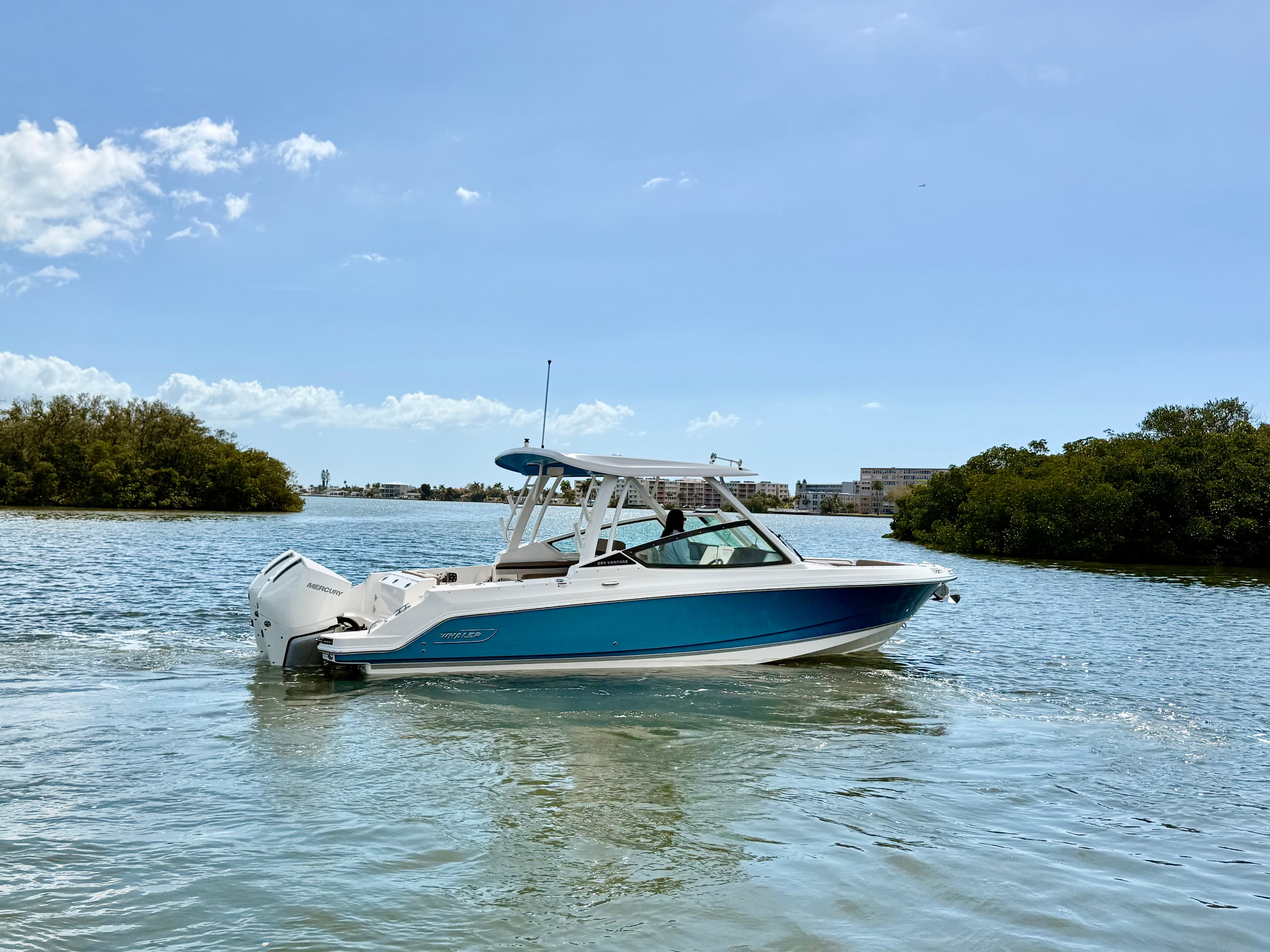 2026 Boston Whaler 280 Vantage for Sale in Naples, Florida Dual Console 4