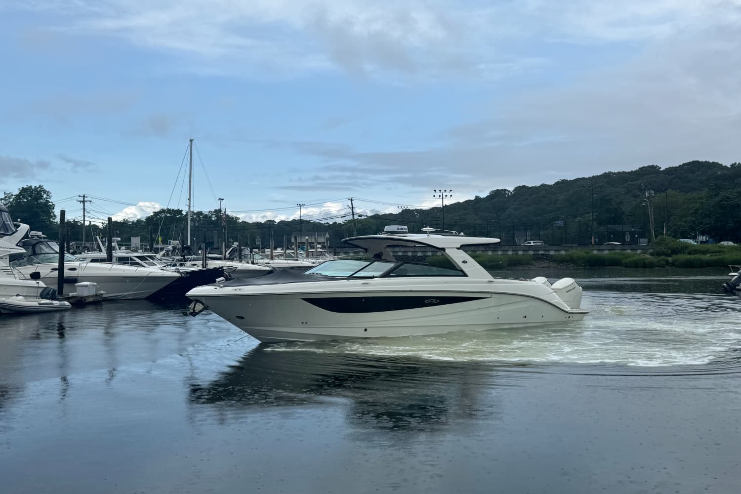 2026 Sea Ray SLX 400 Outboard for Sale in Huntington, NY Bowrider