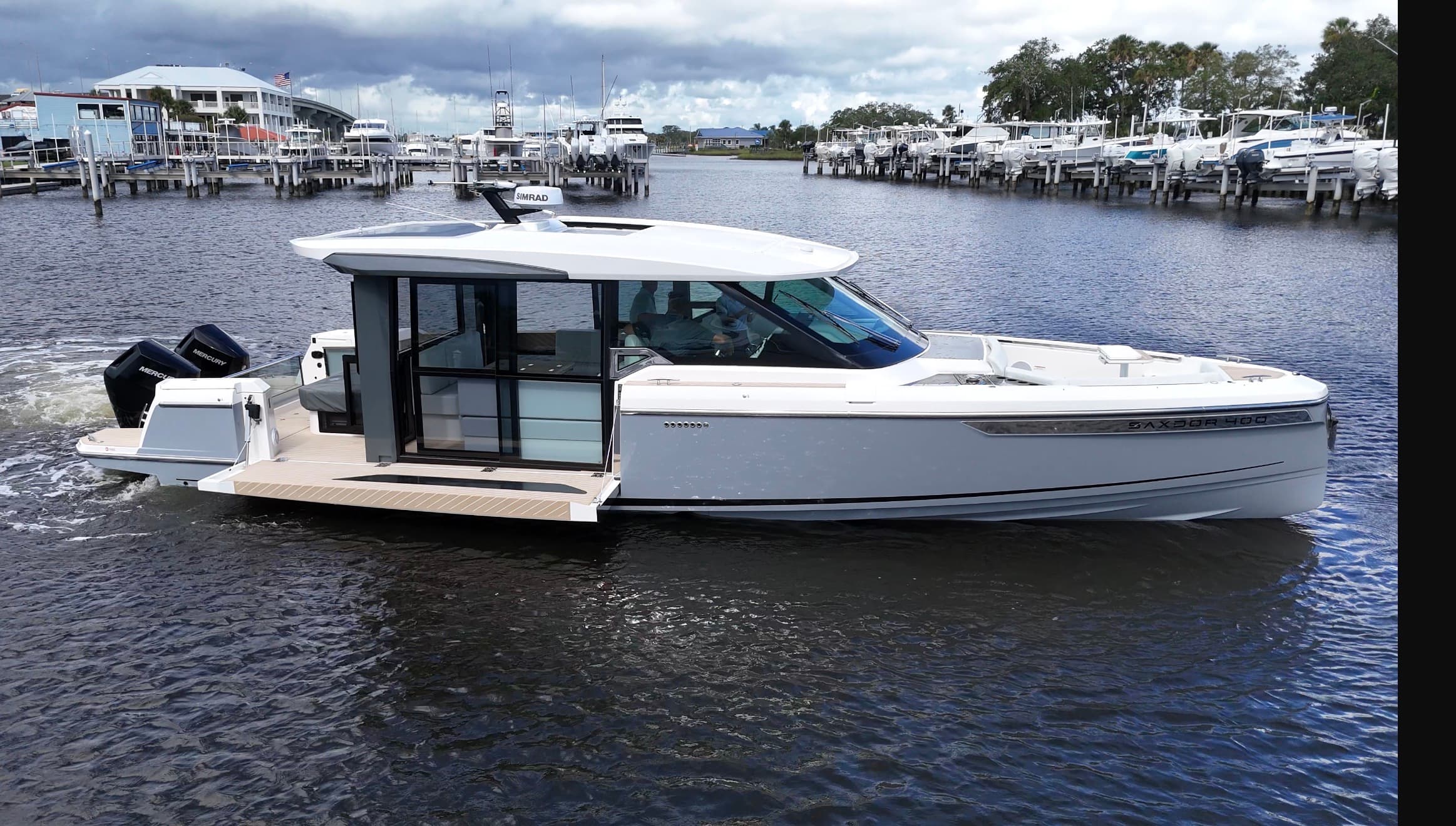 2027 Saxdor 400 GTC for Sale in Jacksonville Beach, Florida Motor Yacht 4