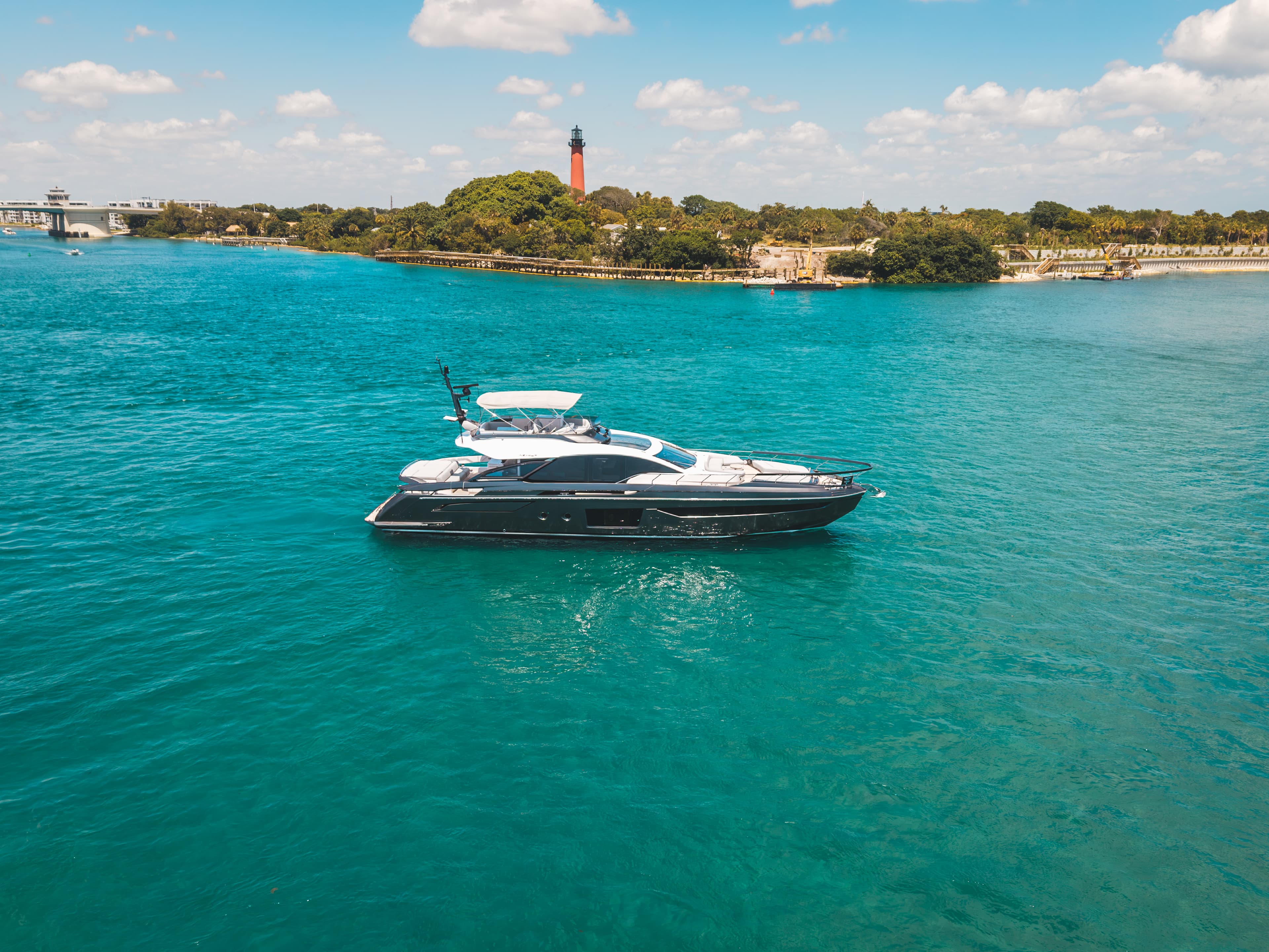 2026 Azimut S8 for Sale in Jupiter, Florida Flybridge 3