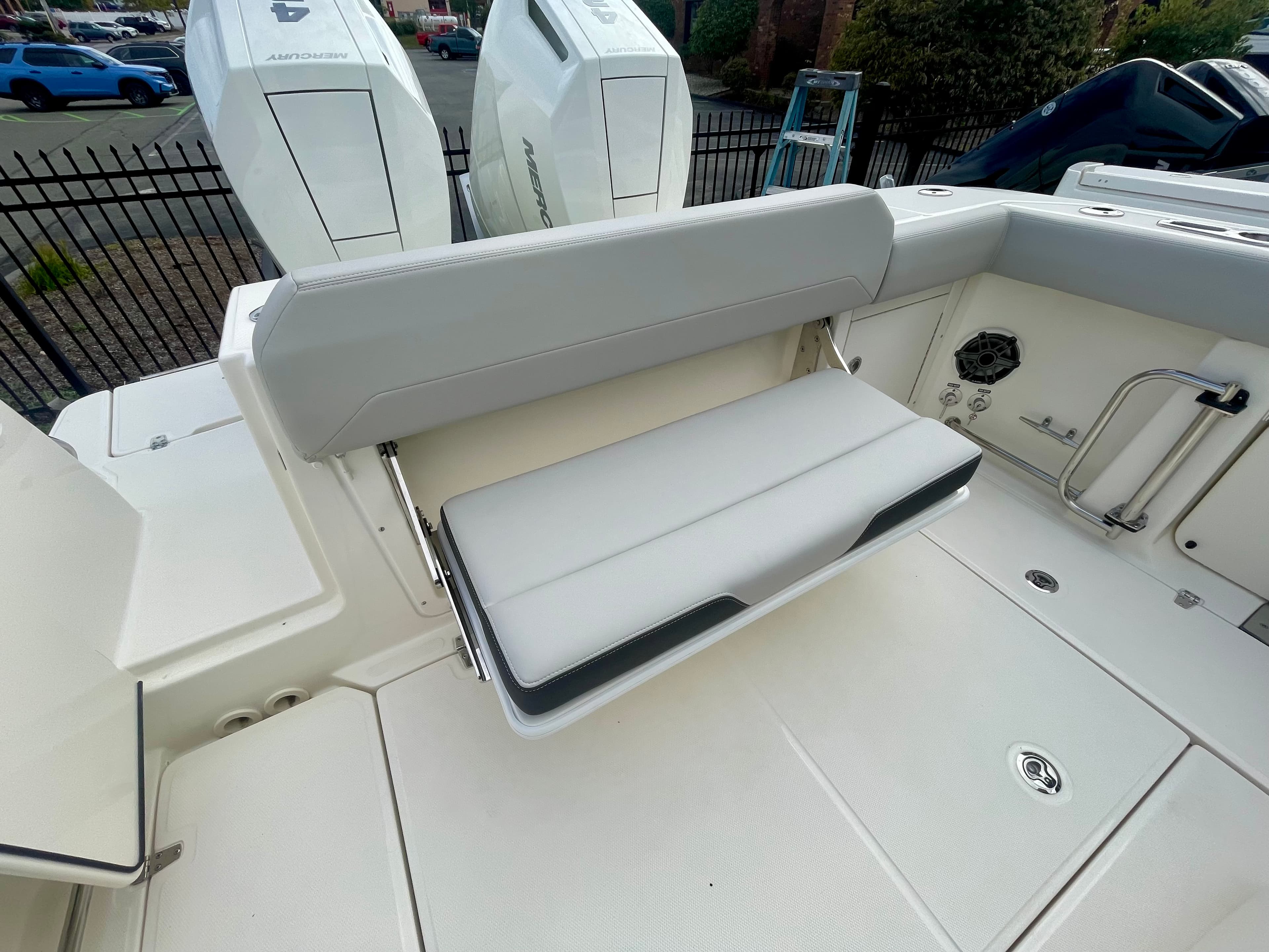 2027 Boston Whaler 330 Outrage for Sale in Danvers, Massachusetts Center Console 4