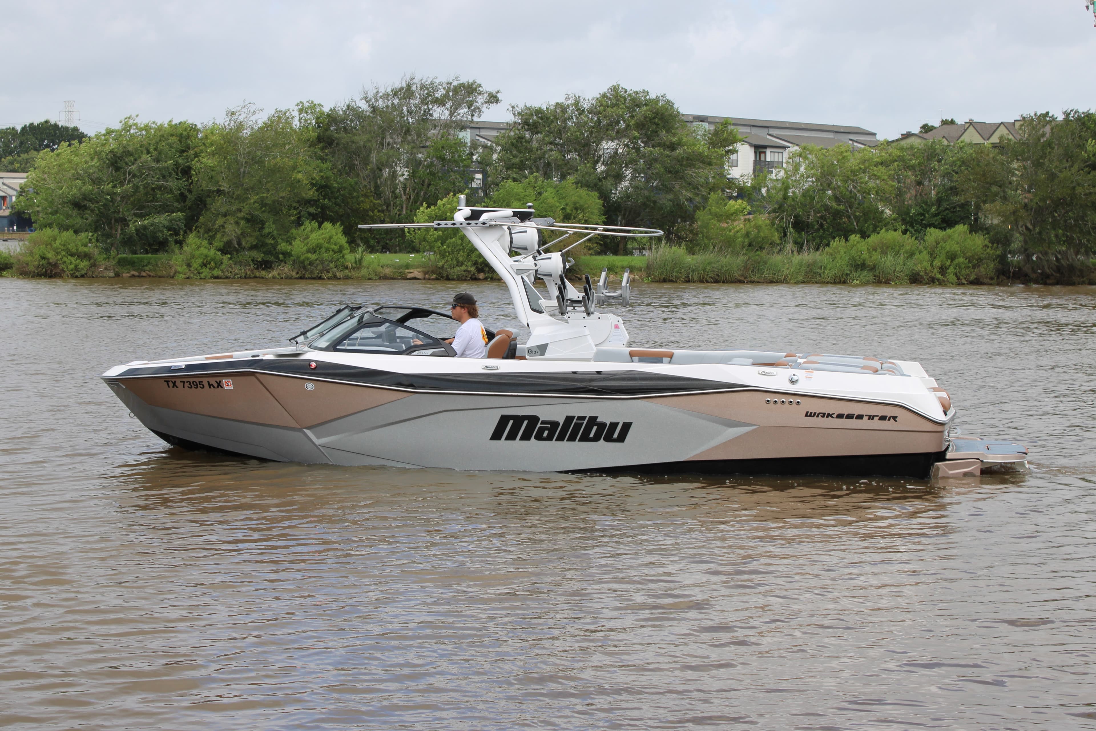 2024 Malibu Boats 26 LSV for Sale in Seabrook, TX Ski Boat