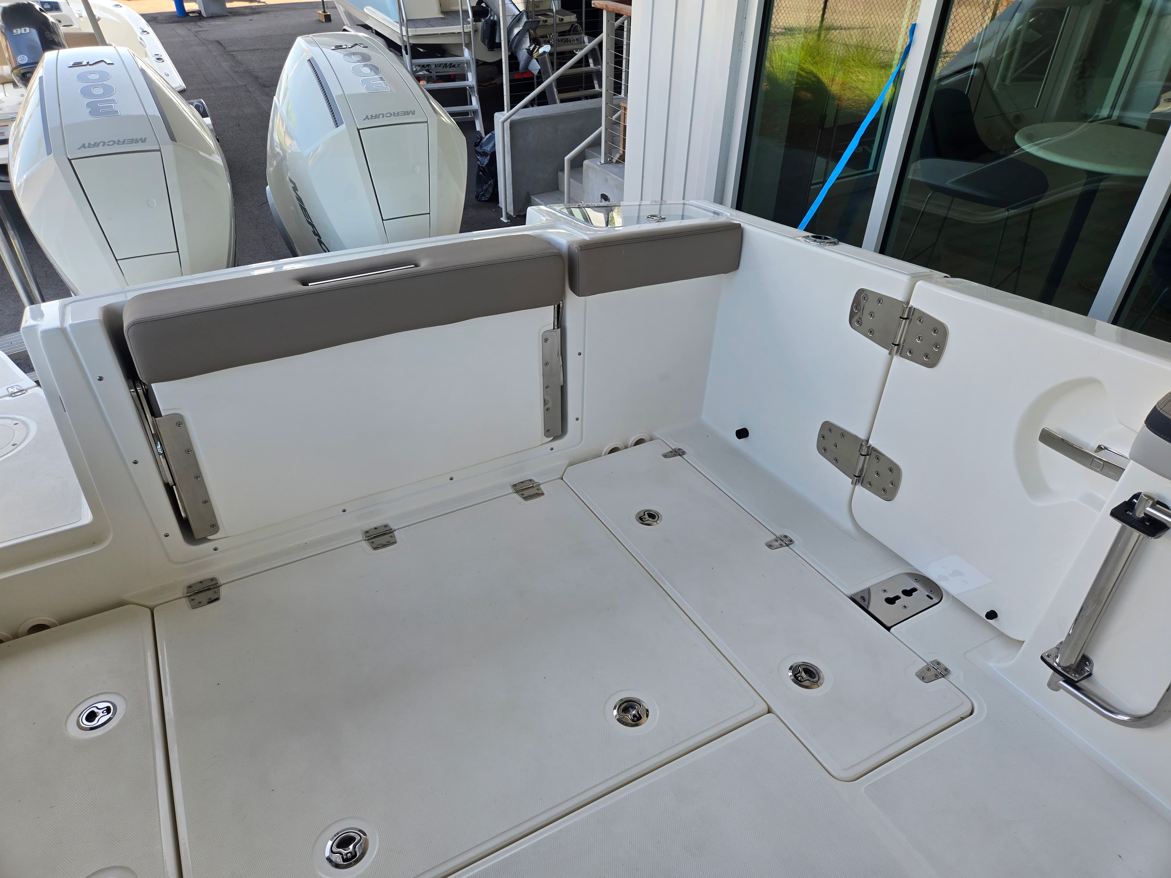 2027 Boston Whaler 280 Vantage for Sale in Charleston, South Carolina Dual Console 4