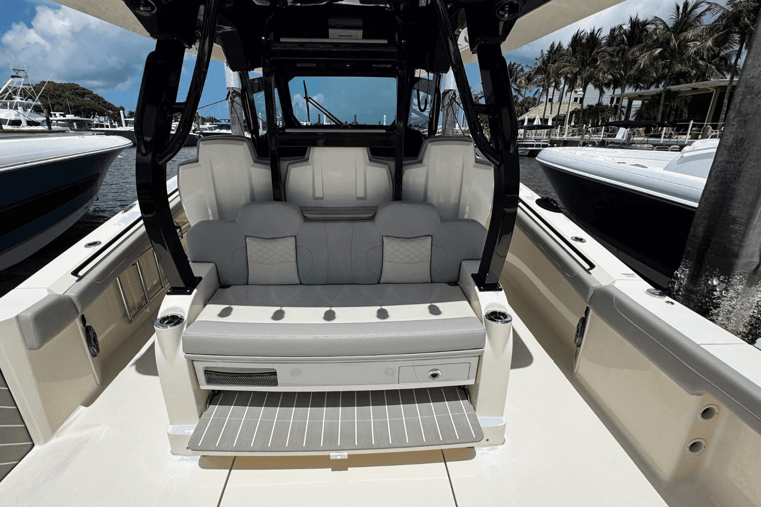2025 Scout Boats 400 LXF for Sale in Stuart, Florida Center Console 5