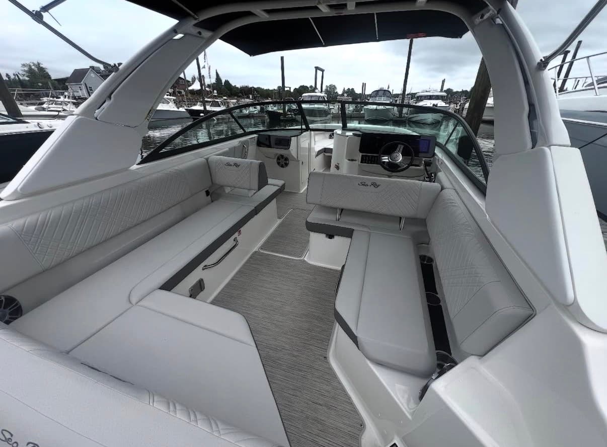 2025 Sea Ray SDX 270 Outboard for Sale in Danvers, Massachusetts Bowrider 5