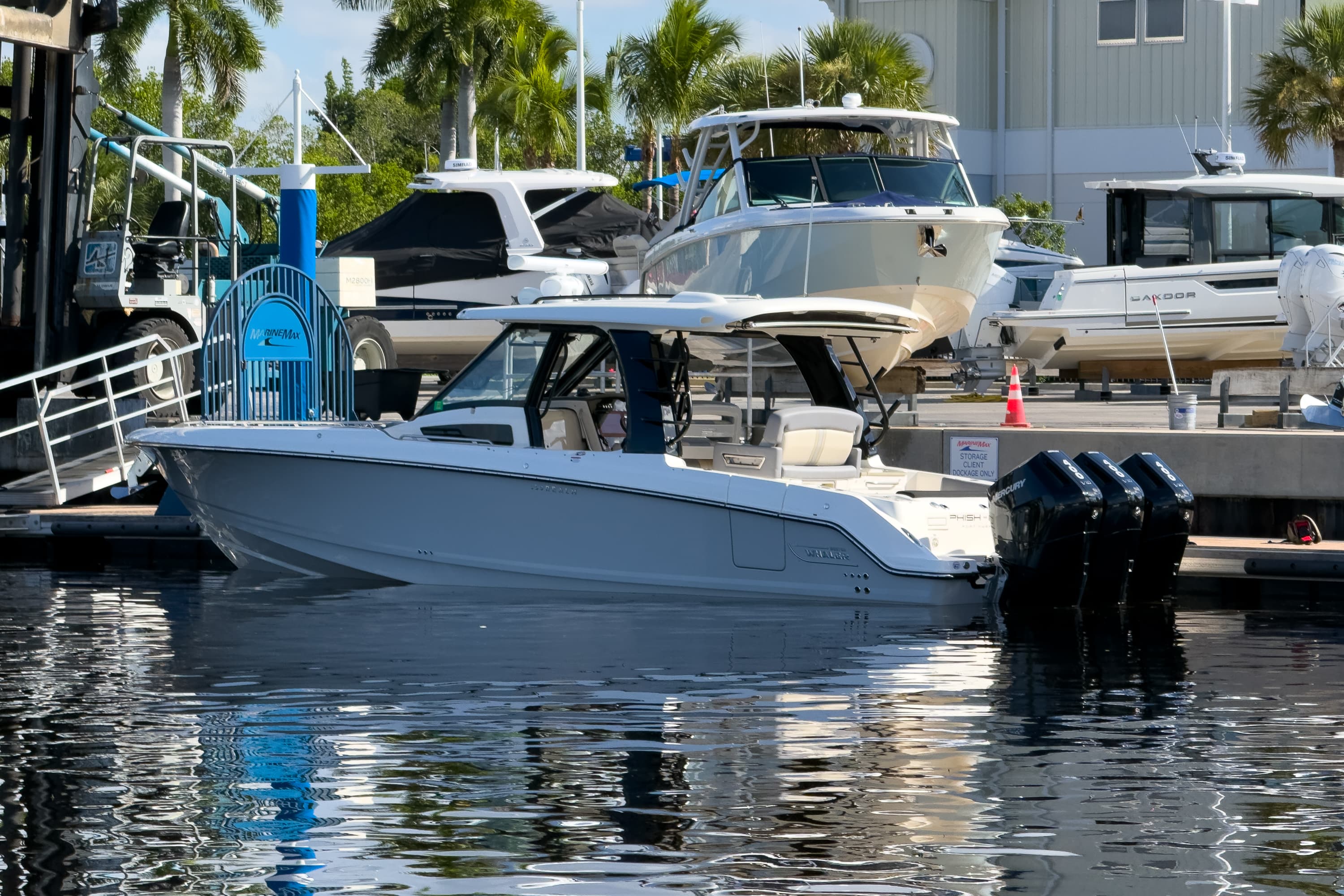 2025 Boston Whaler 350 Realm for Sale in Fort Myers, FL Bowrider 2