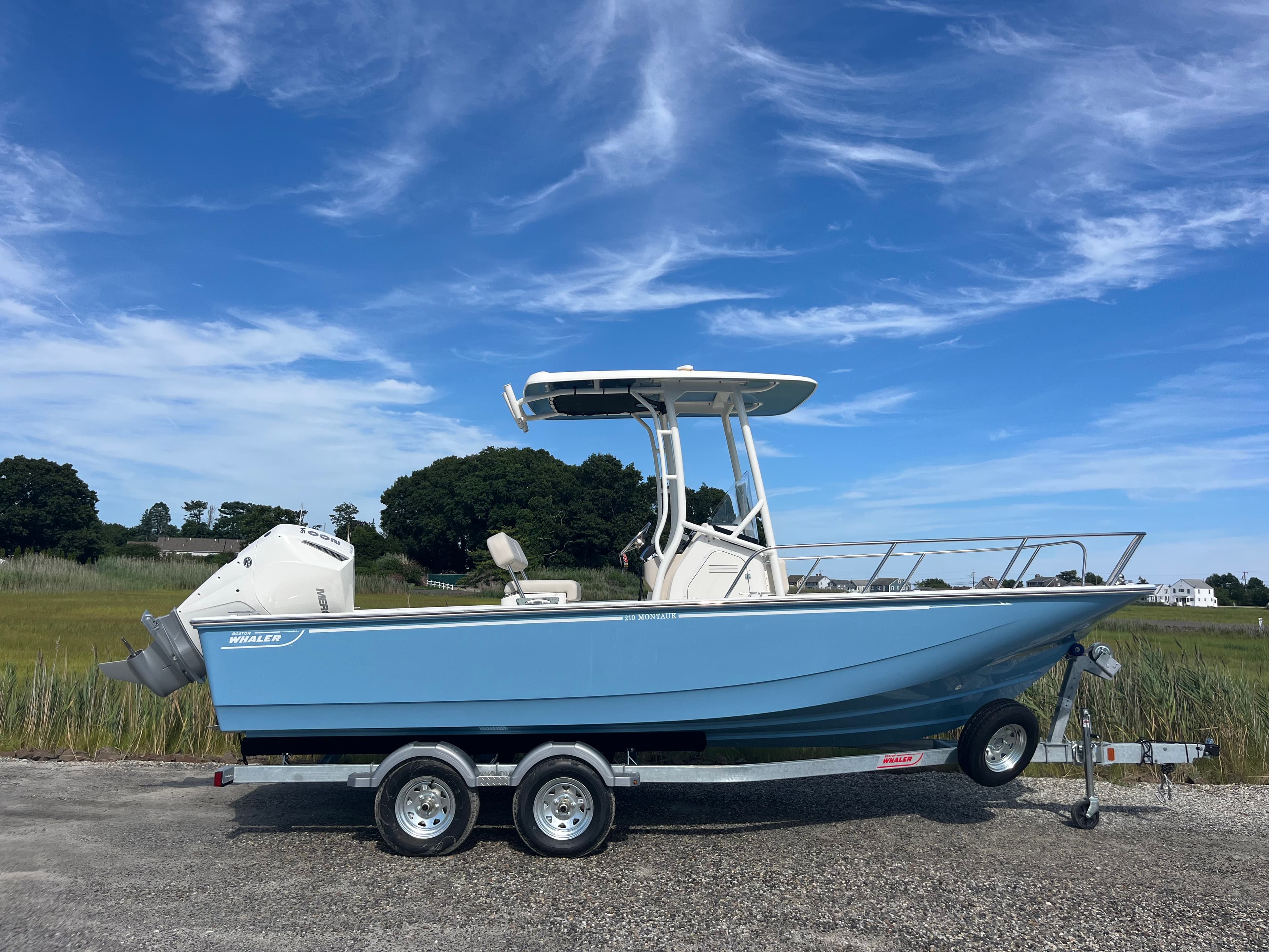 2027 Boston Whaler 210 Montauk for Sale in Westbrook, Connecticut Center Console