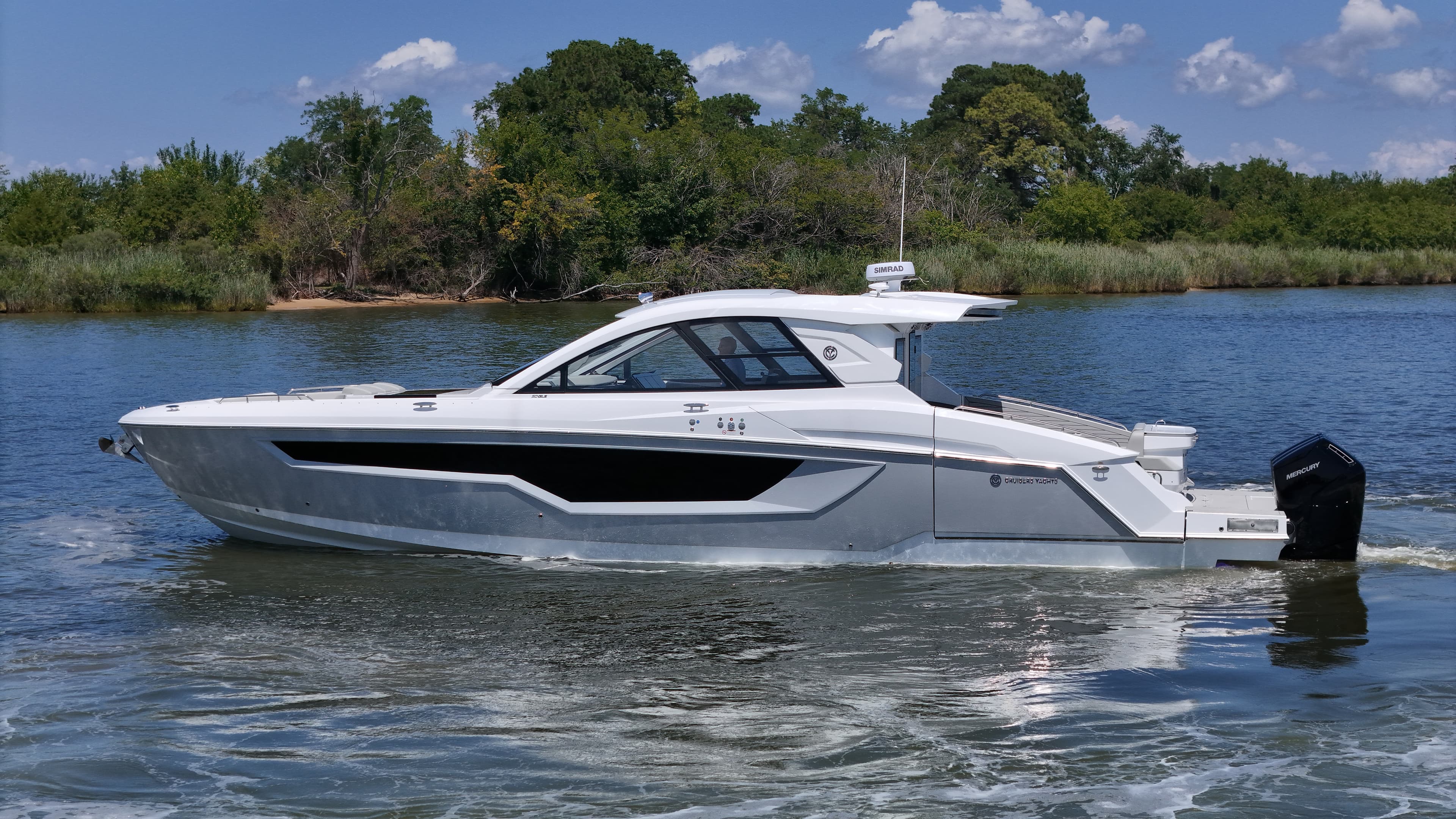 2026 Cruisers Yachts 50 GLS for Sale in Grasonville, MD Day Boats 5
