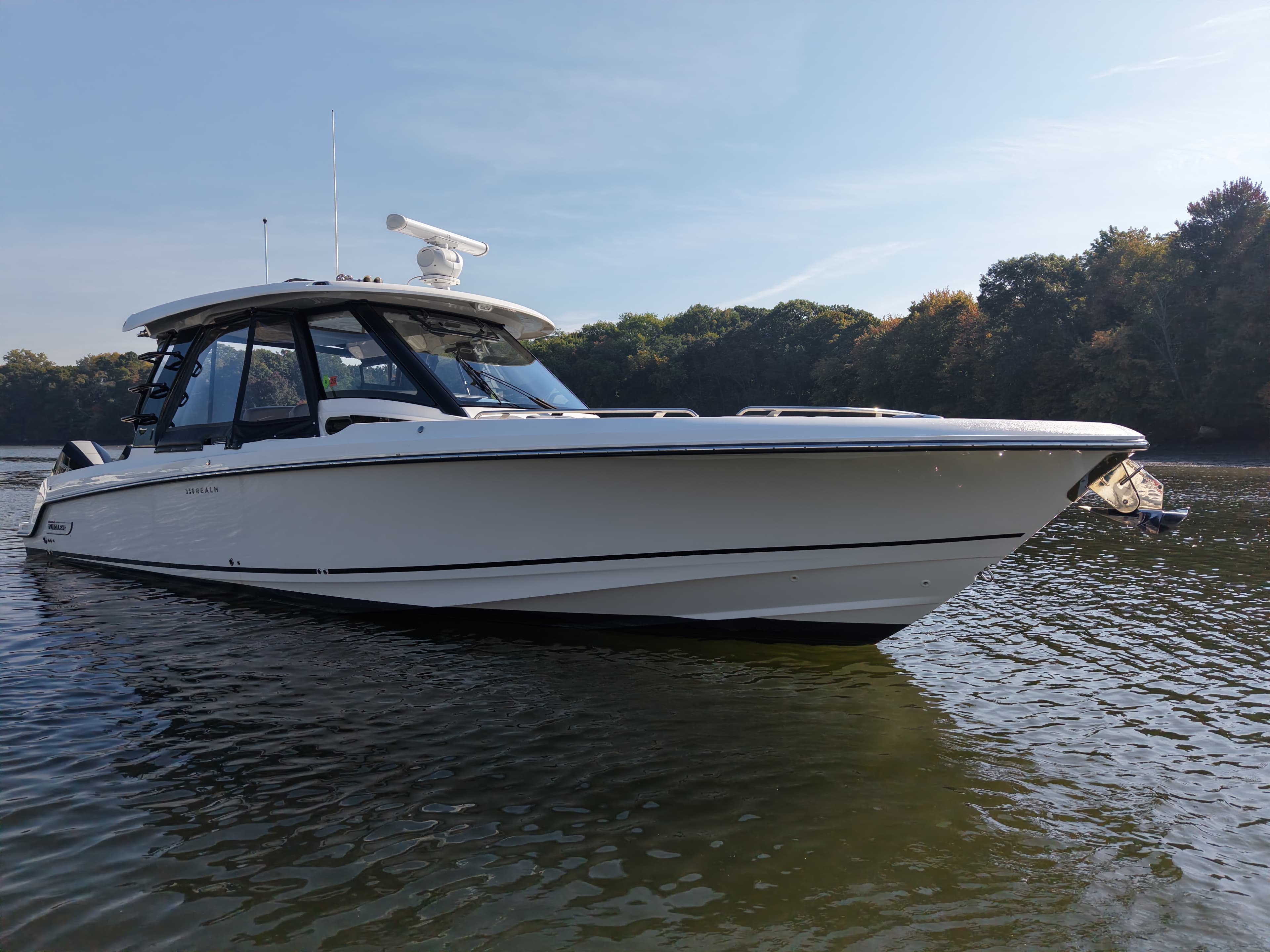 2025 Boston Whaler 350 Realm for Sale in Greenwich, CT Bowrider 4