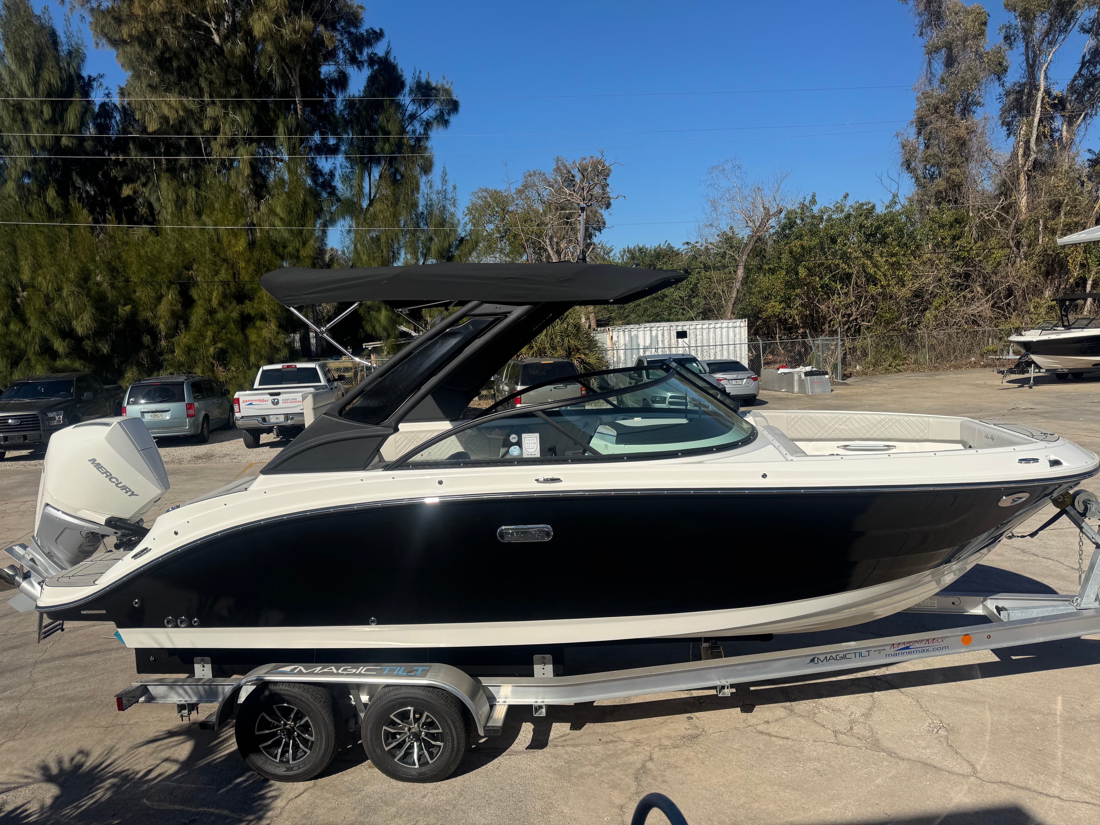 2026 Sea Ray SDX 230 Outboard for Sale in Cocoa, Florida Bowrider 3