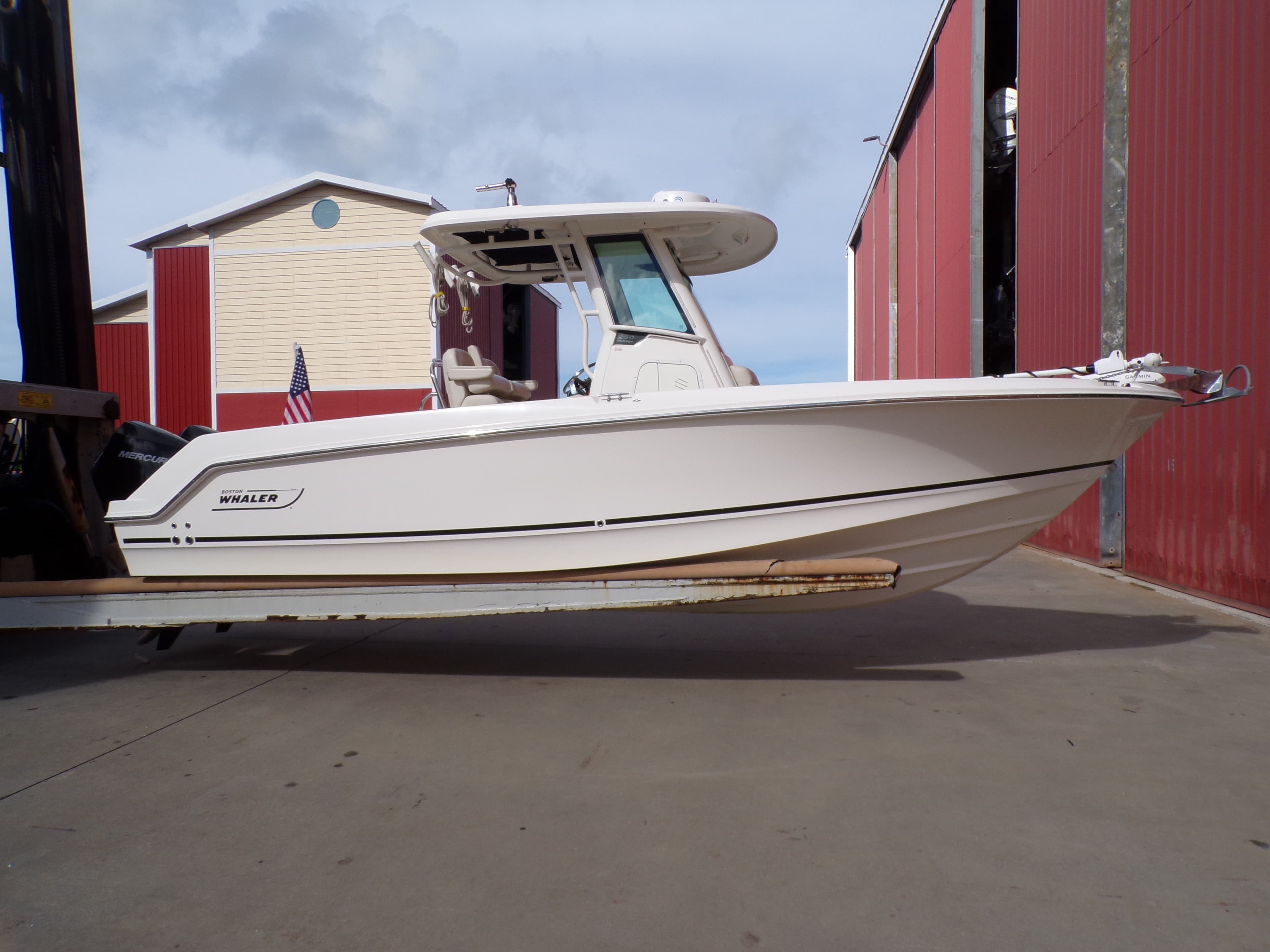 2019 Boston Whaler 250 Outrage for Sale in Naples, FL Center Console 2