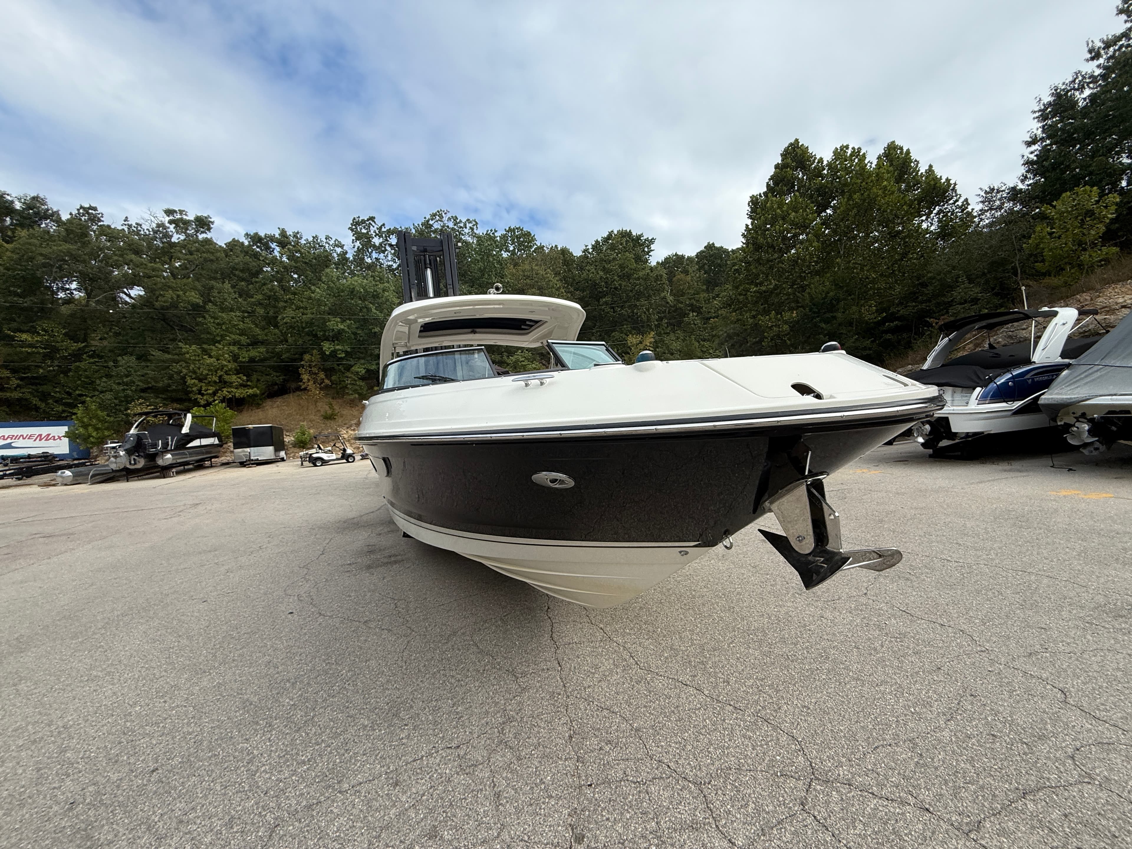 2017 Sea Ray SLX 350 for Sale in Lake Ozark, MO Bowrider 5